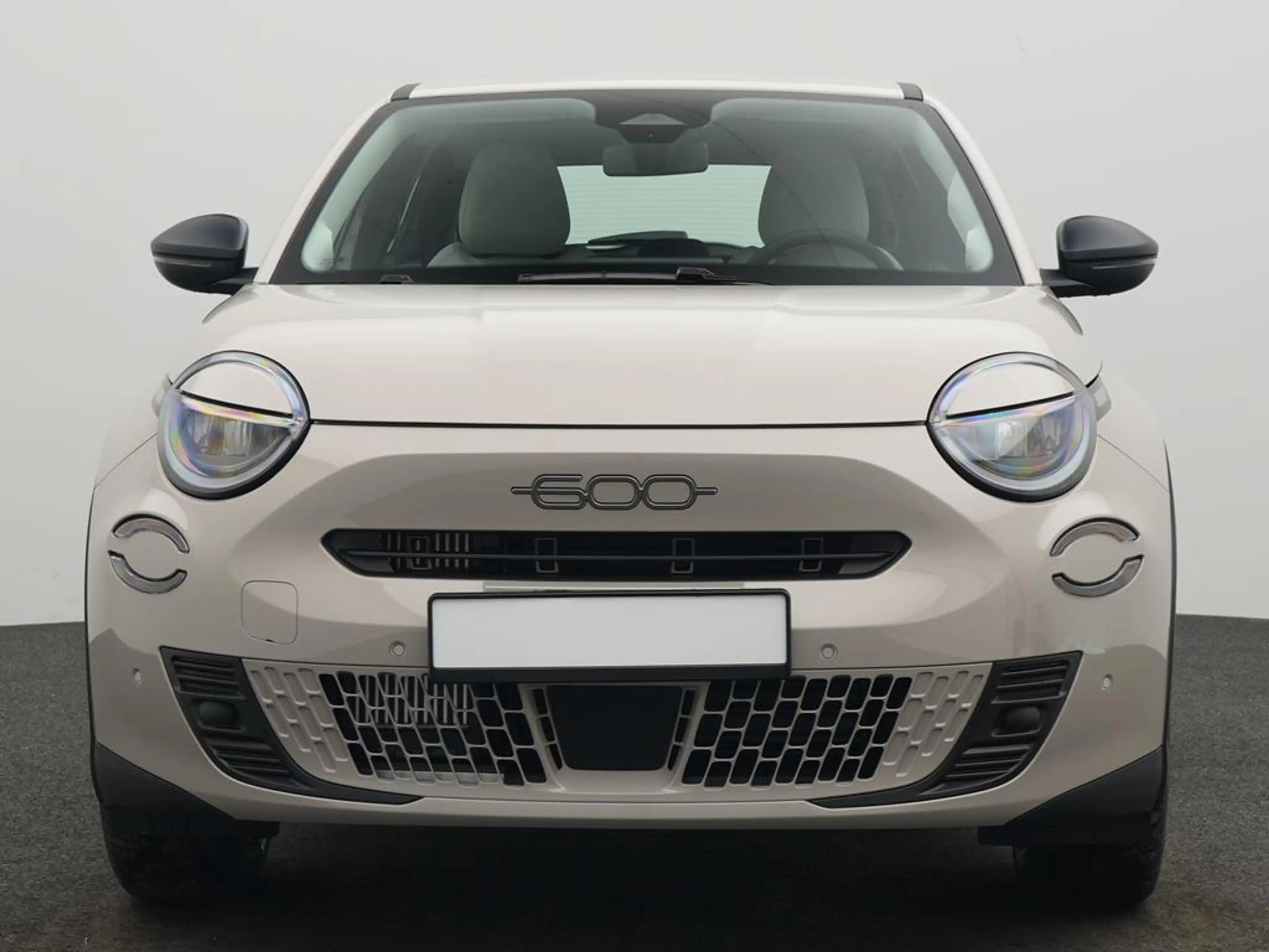 Fiat 600 Hybrid Business Edition+ Allwetterreifen — photo 3