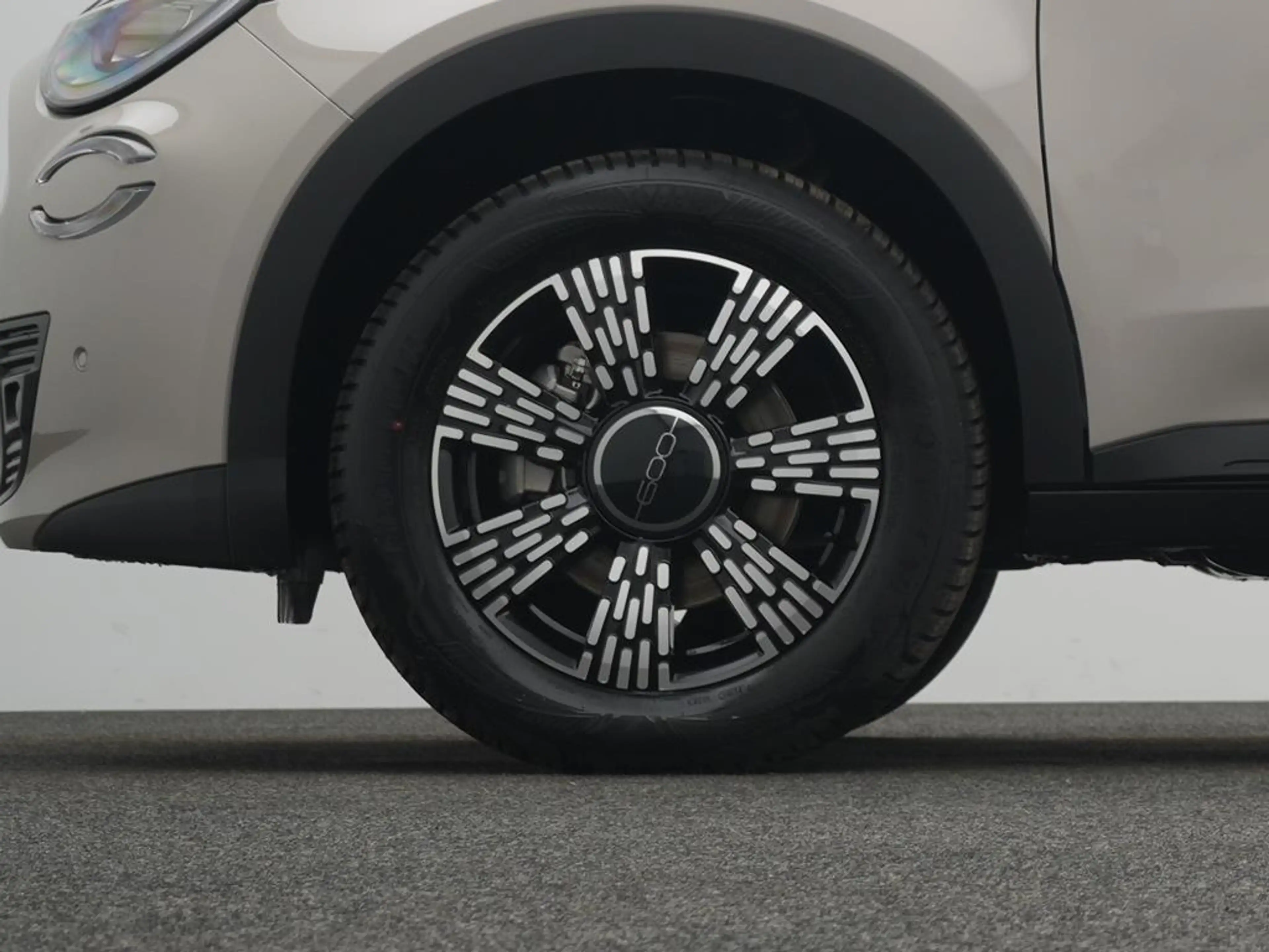 Fiat 600 Hybrid Business Edition+ Allwetterreifen — photo 10