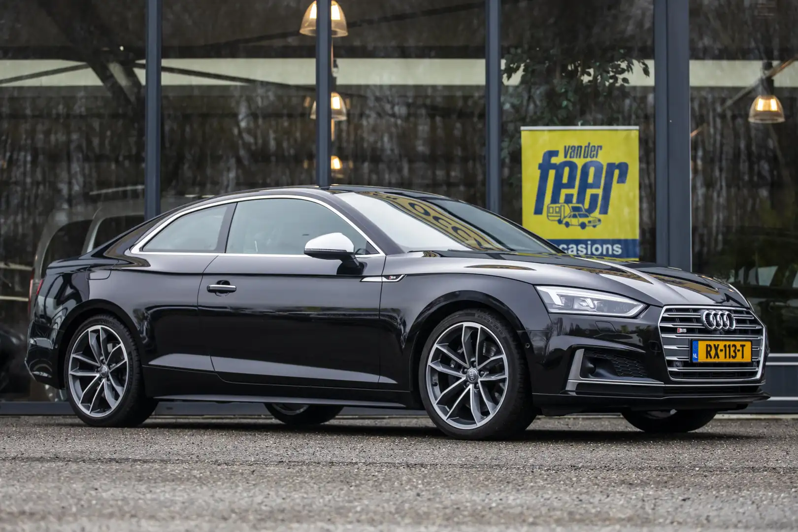 Audi S5 Coupé 3.0 TFSI S5 quattro Pro Line Plus Zwart - 1