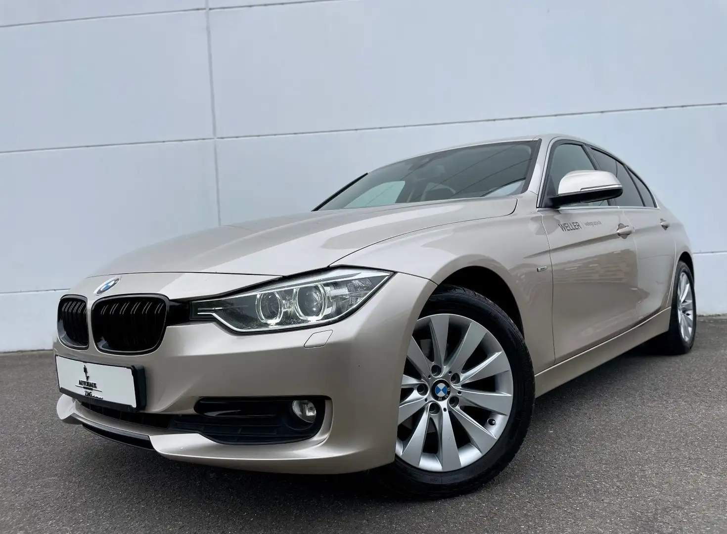 BMW 316 i Limousine*T.LEDER*NAVI*Bi-XENON*PDC* Argent - 1