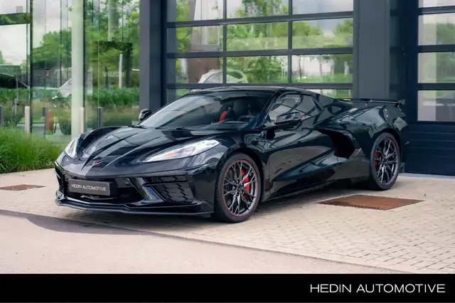 Corvette C8 Stingray Convertible 3LT Magnetic Ride | Red Calip