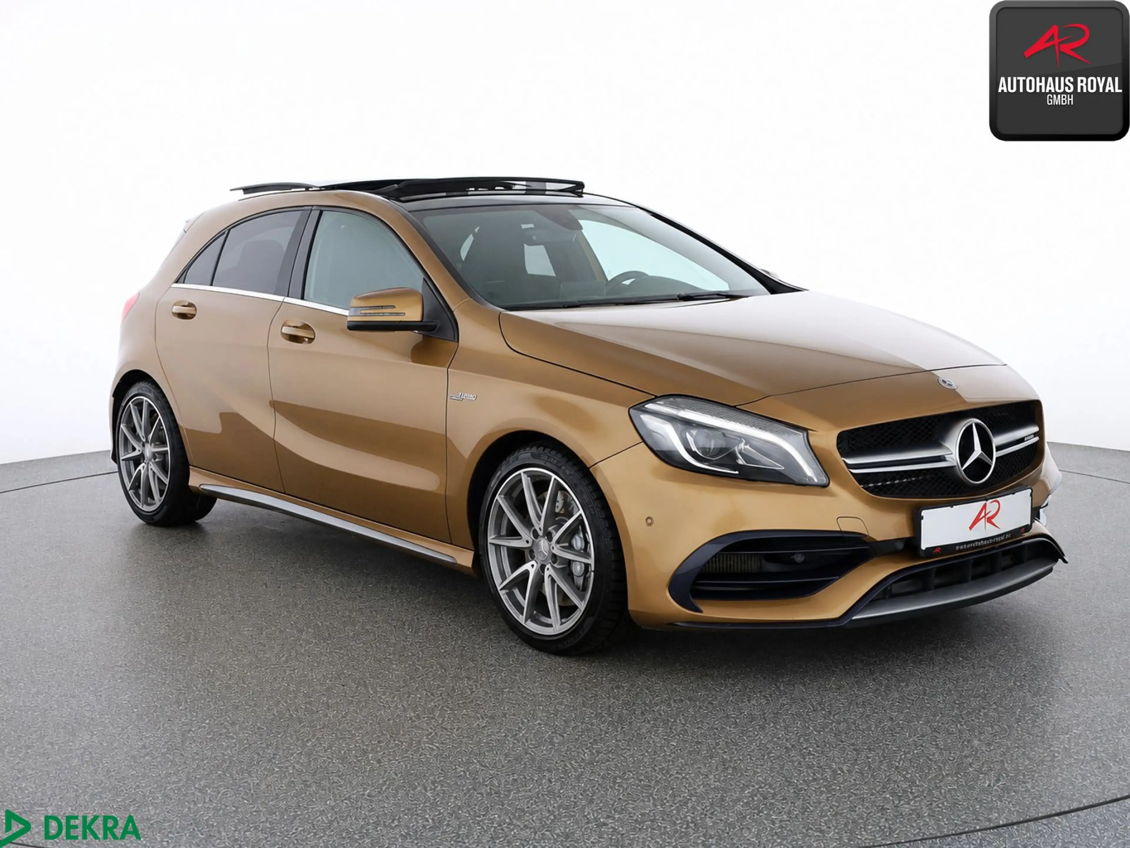 Mercedes-Benz A 45 AMG A 45 AMG 4M PANORAMA,KAMERA,SCHECKHEFT,NAVI,LED — photo 7