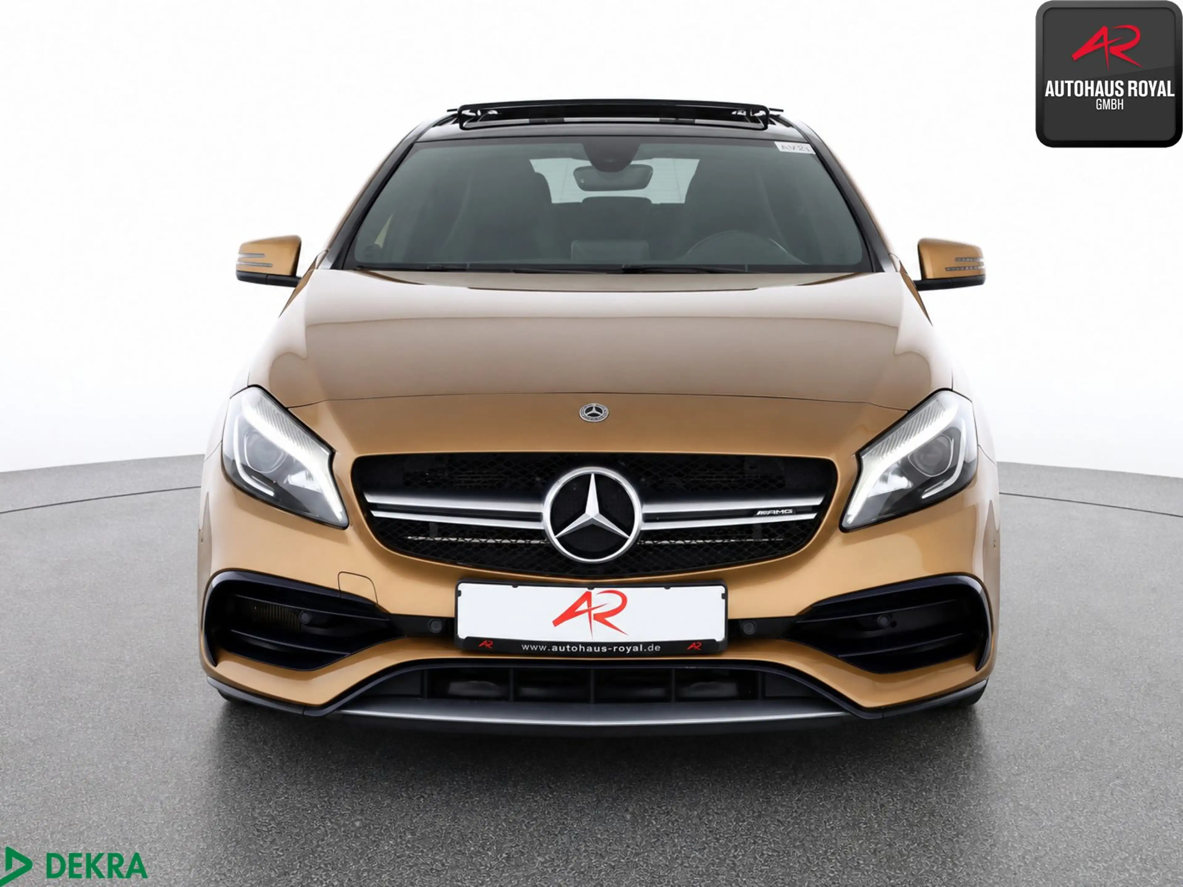Mercedes-Benz A 45 AMG A 45 AMG 4M PANORAMA,KAMERA,SCHECKHEFT,NAVI,LED — photo 8