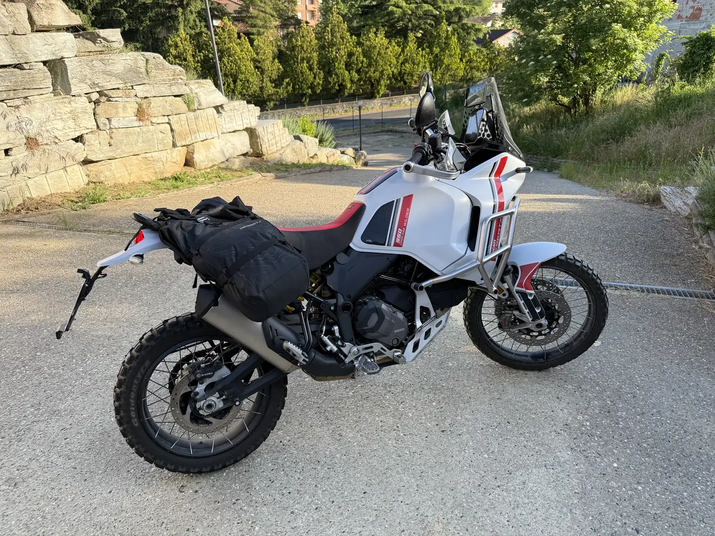 Ducati DesertX - 1
