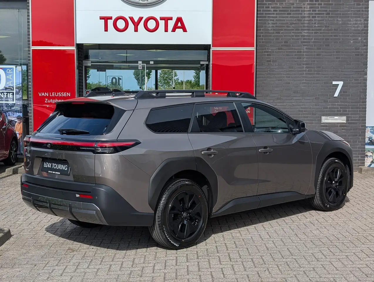 Toyota bZ4X 2026