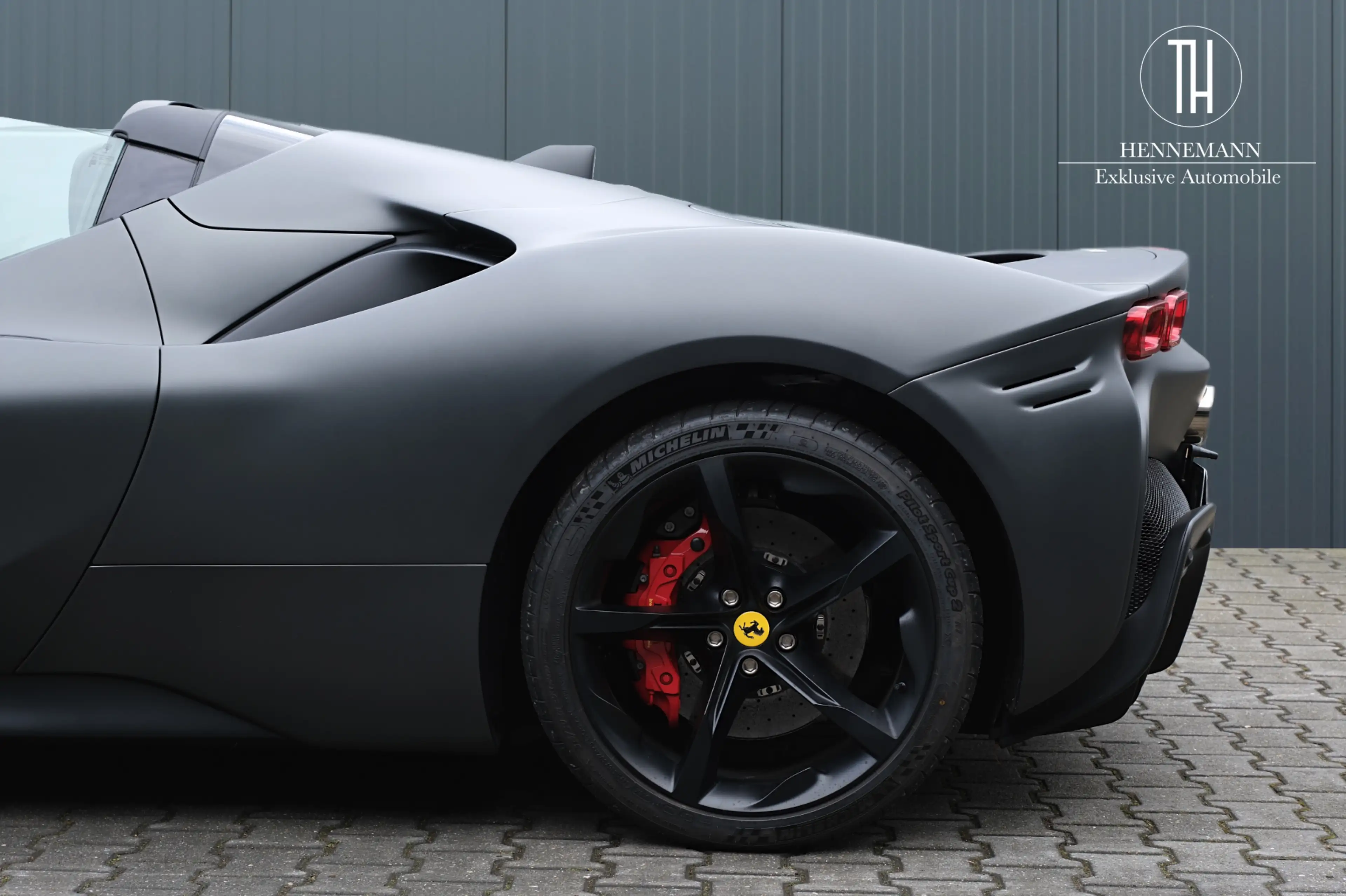 Ferrari SF90 Spider Matt*ADAS*Carbon*360°*Lift*JBL*AFS* — photo 11