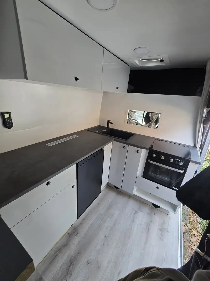 Fiat Ducato L4H3 Maxi Grau - 2