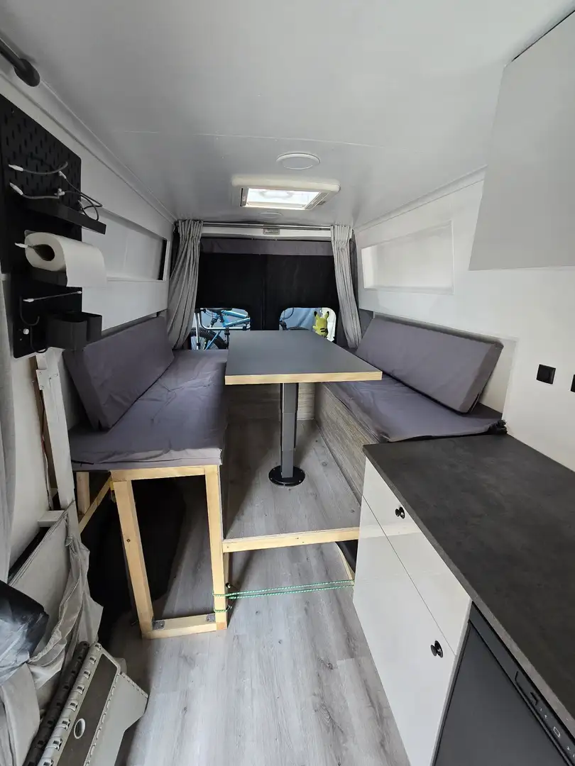 Fiat Ducato L4H3 Maxi Grau - 1