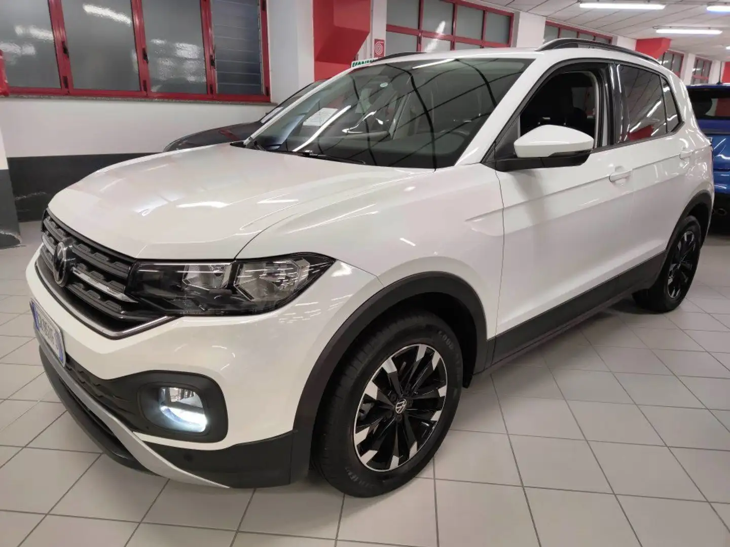 Volkswagen T-Cross 1.0 TSI 95cv Style + Car Play Bianco - 1