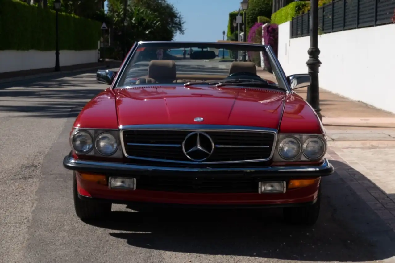 Mercedes-Benz SL 43 AMG 560, foto 3