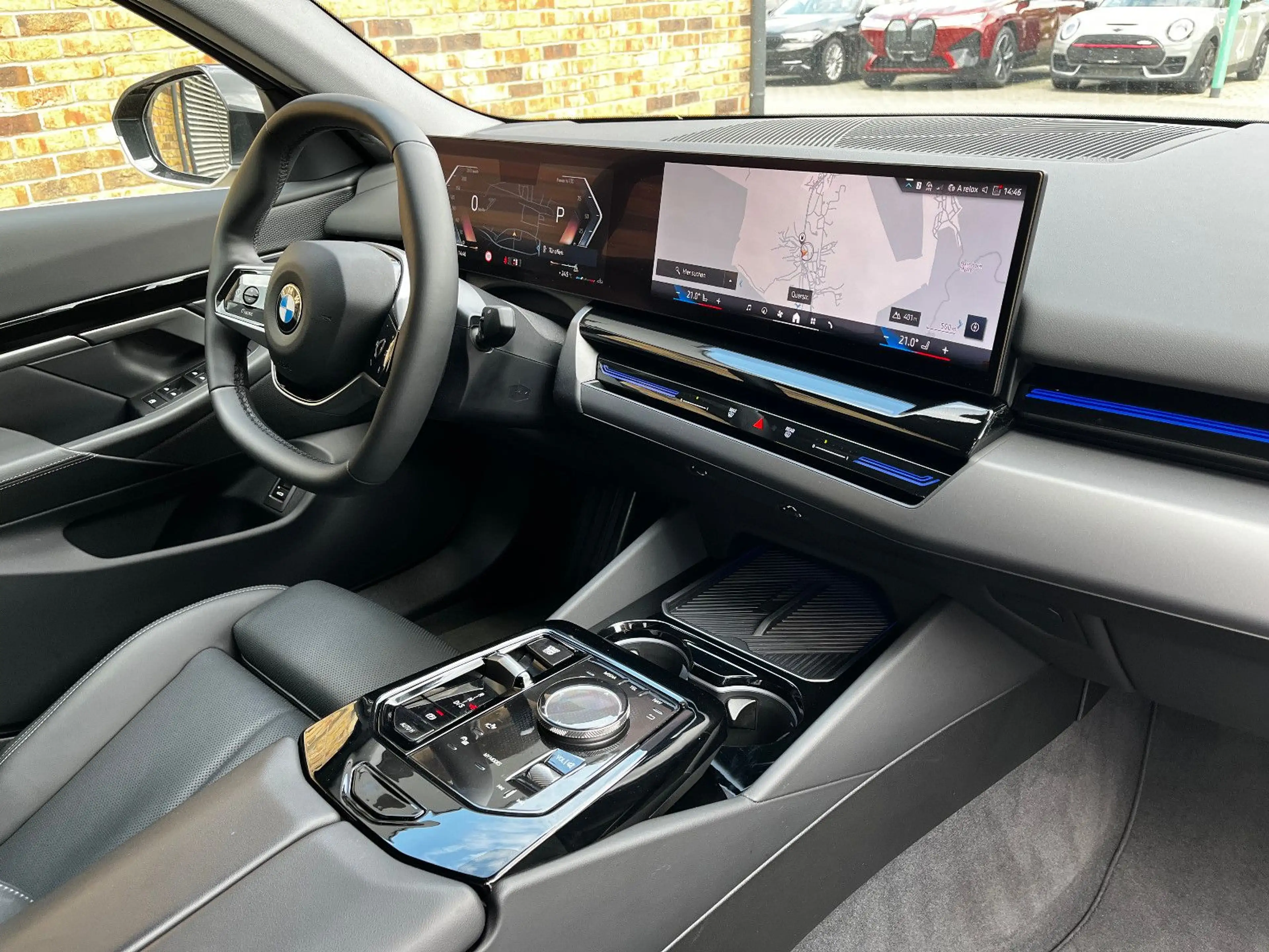 BMW 520 i Limousine adap LED Leder Sportsitz PAS 19" — photo 13
