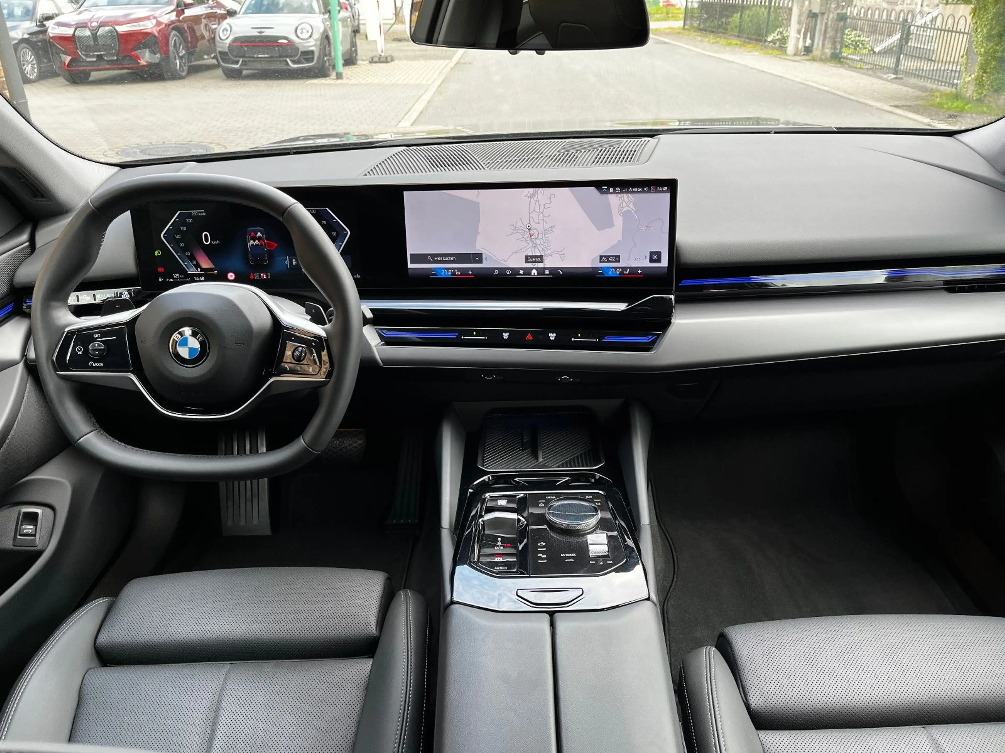 BMW 520 i Limousine adap LED Leder Sportsitz PAS 19" — photo 9