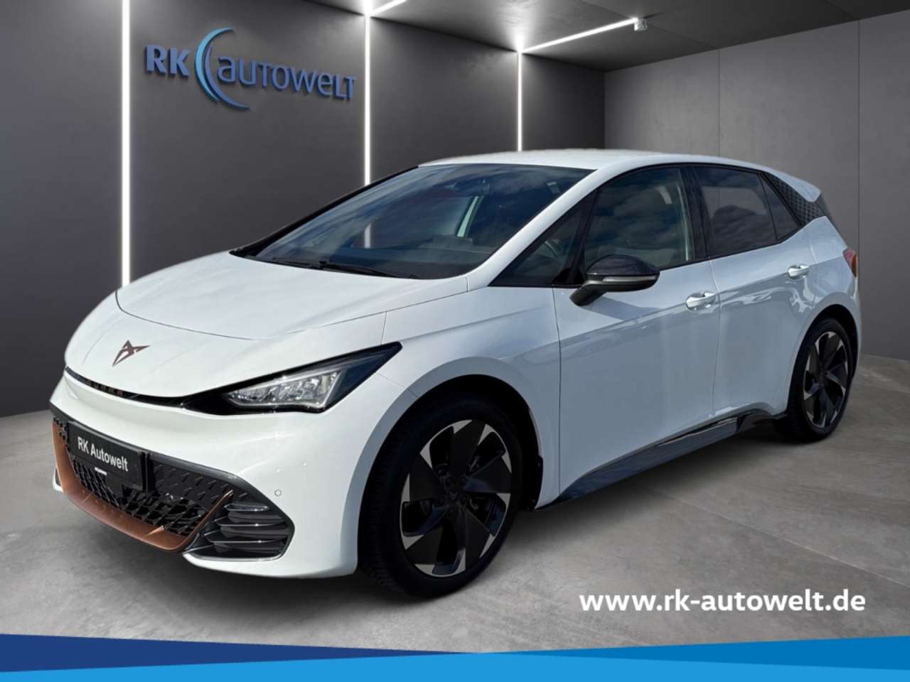 Cupra Born — Cupra Born 58 kWh LED Navi Sitzh. ACC Kamera Allwetter