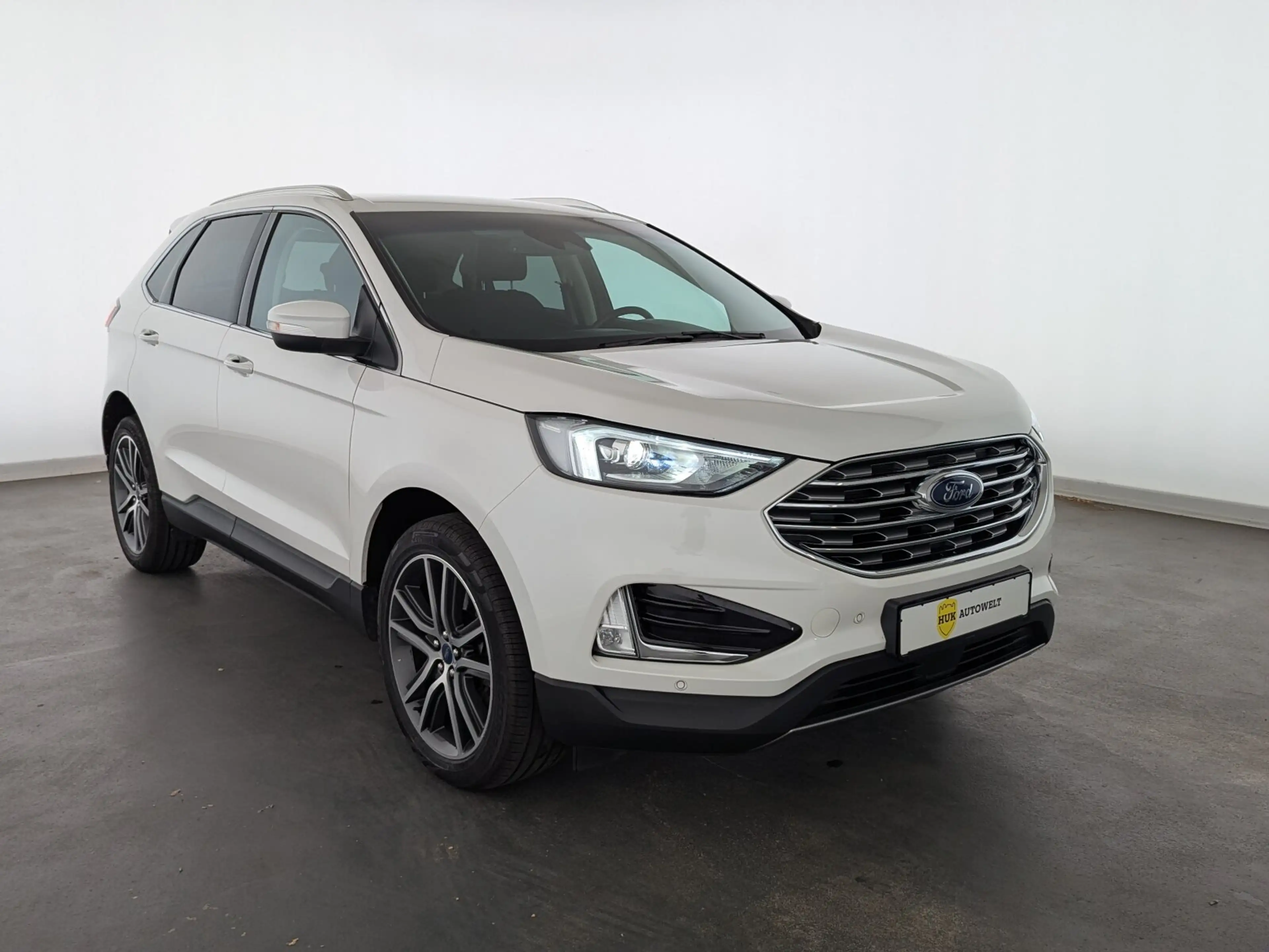 Ford Edge Edge 2.0 TDCi Titanium 4x2 S/S LED+NAVI+SHZ+RFK+ — photo 5