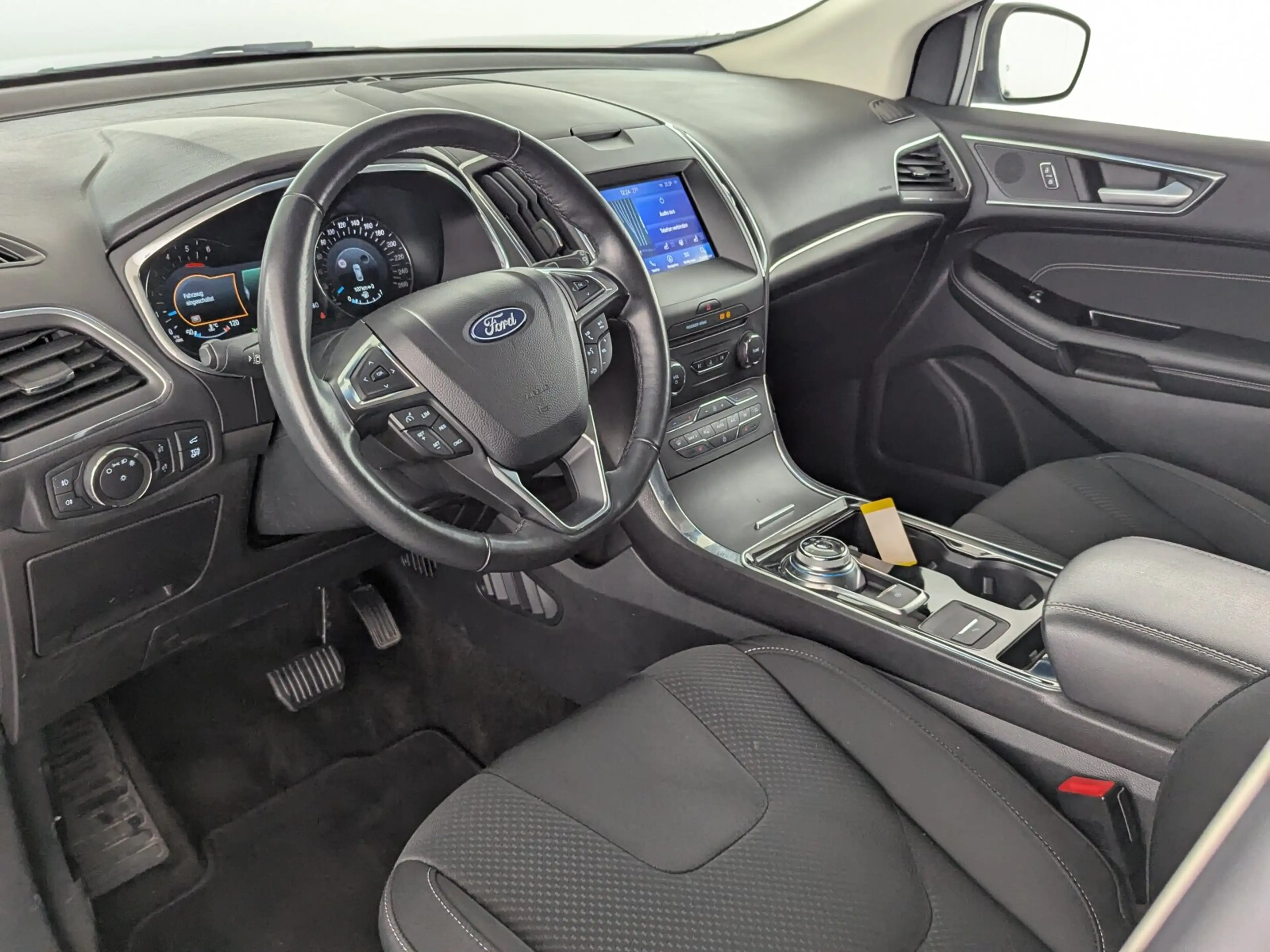 Ford Edge Edge 2.0 TDCi Titanium 4x2 S/S LED+NAVI+SHZ+RFK+ — photo 15