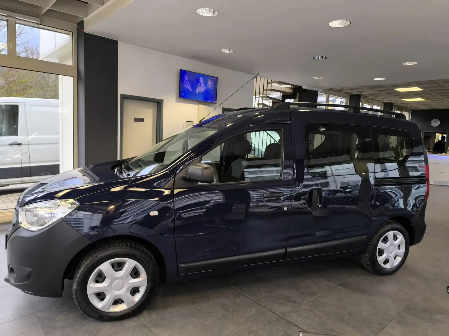 Dacia Dokker Ambia.-Klima.-Anhängerk.-Radio-CD, Allwetterr. Blau - 2