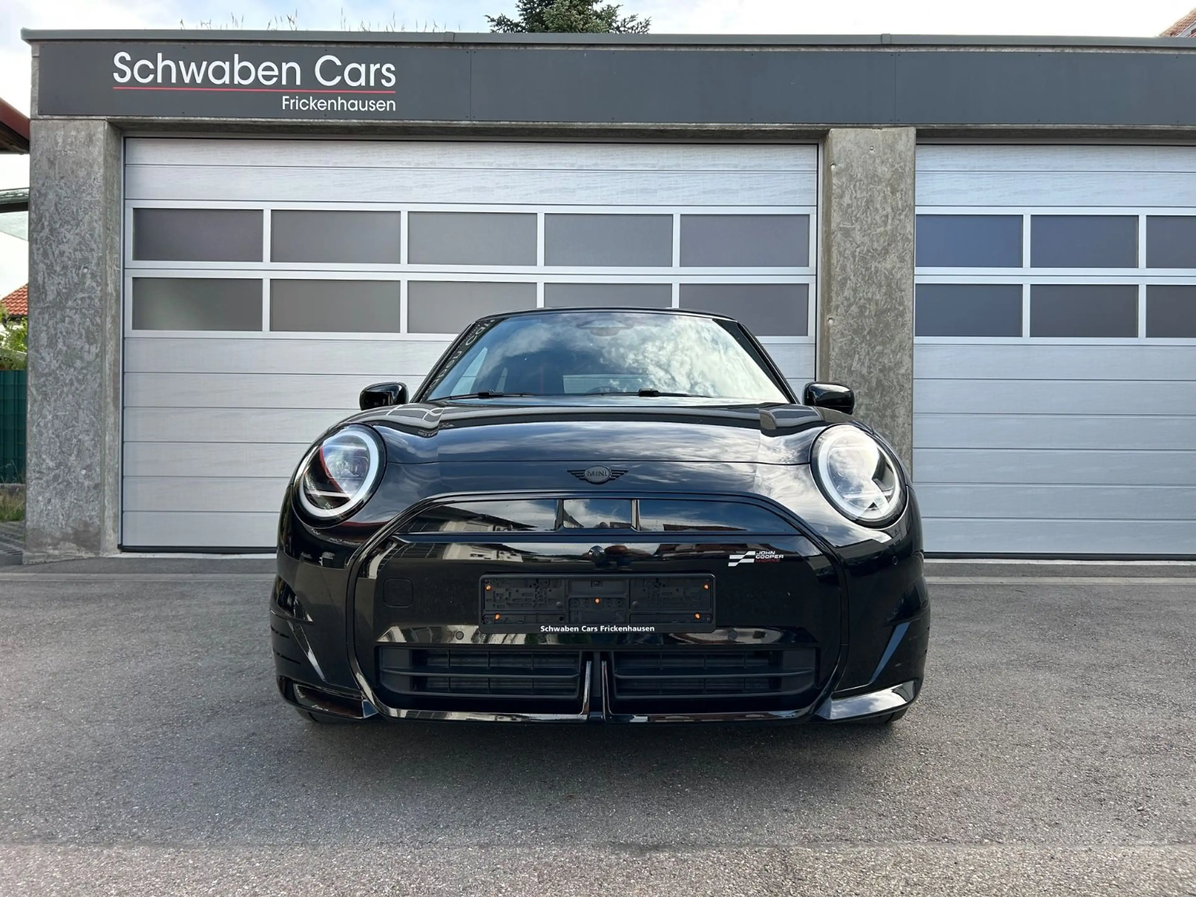 MINI Cooper SE JOHN COOPER WORKS XL HUD H&K ACC Pano — photo 7