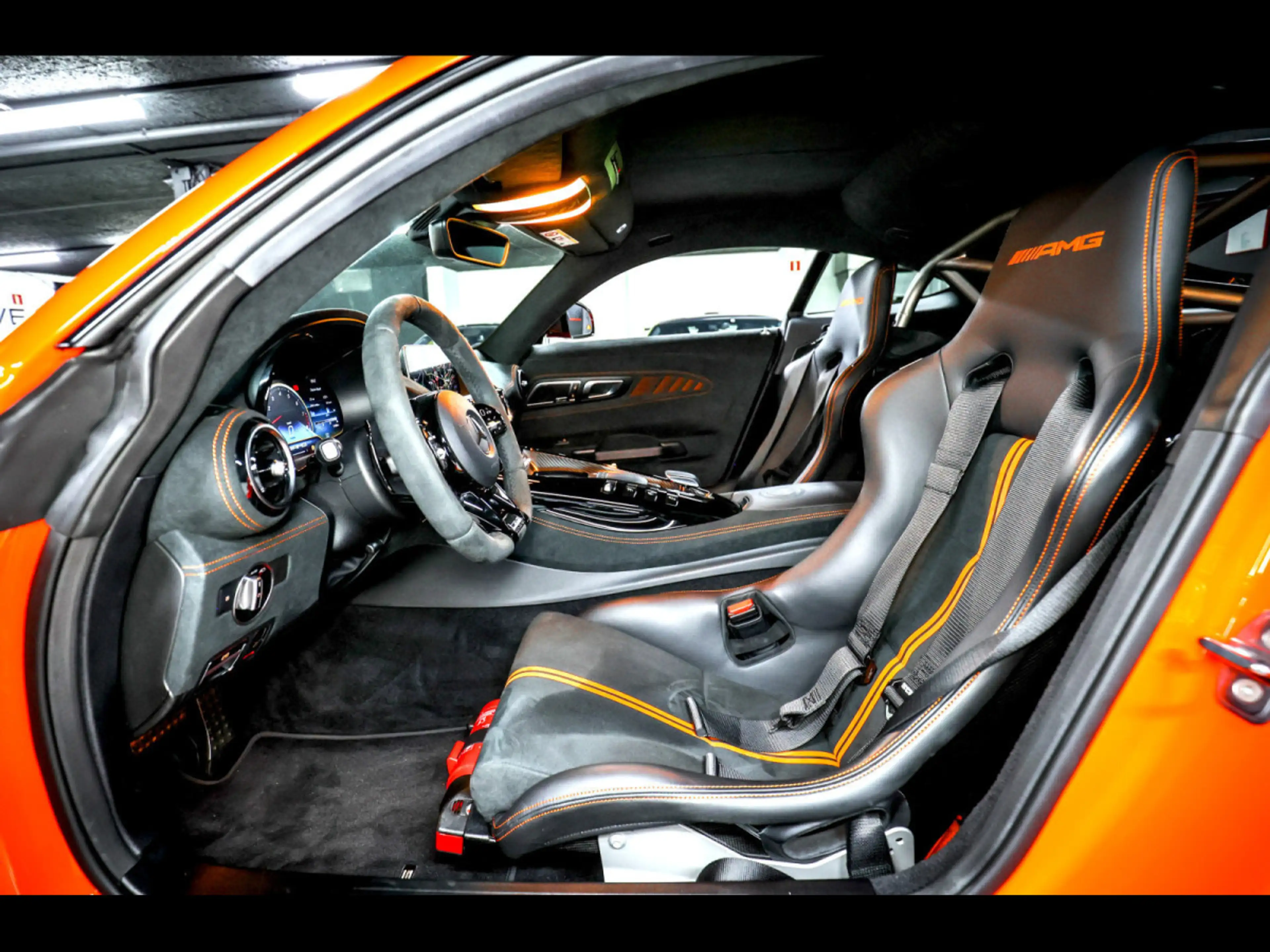 Mercedes-Benz AMG GT BLACK SERIES 4.0 V8 730°TRACK PACK°BUCKET°CARBON — photo 12