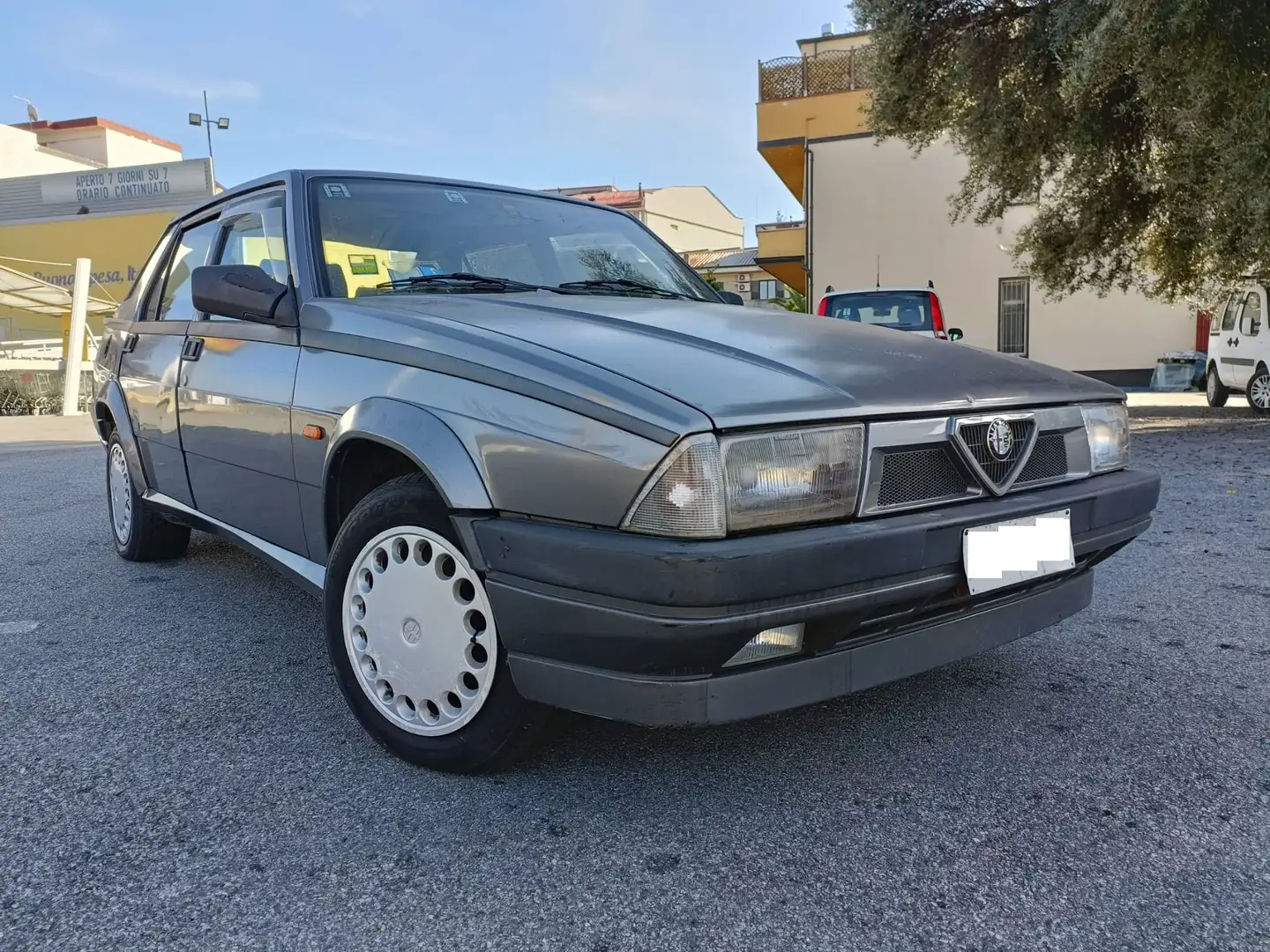 Alfa Romeo 75 2.0i T. SPARK Grigio - 1