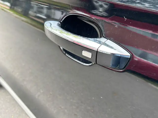 MG ZS view 9