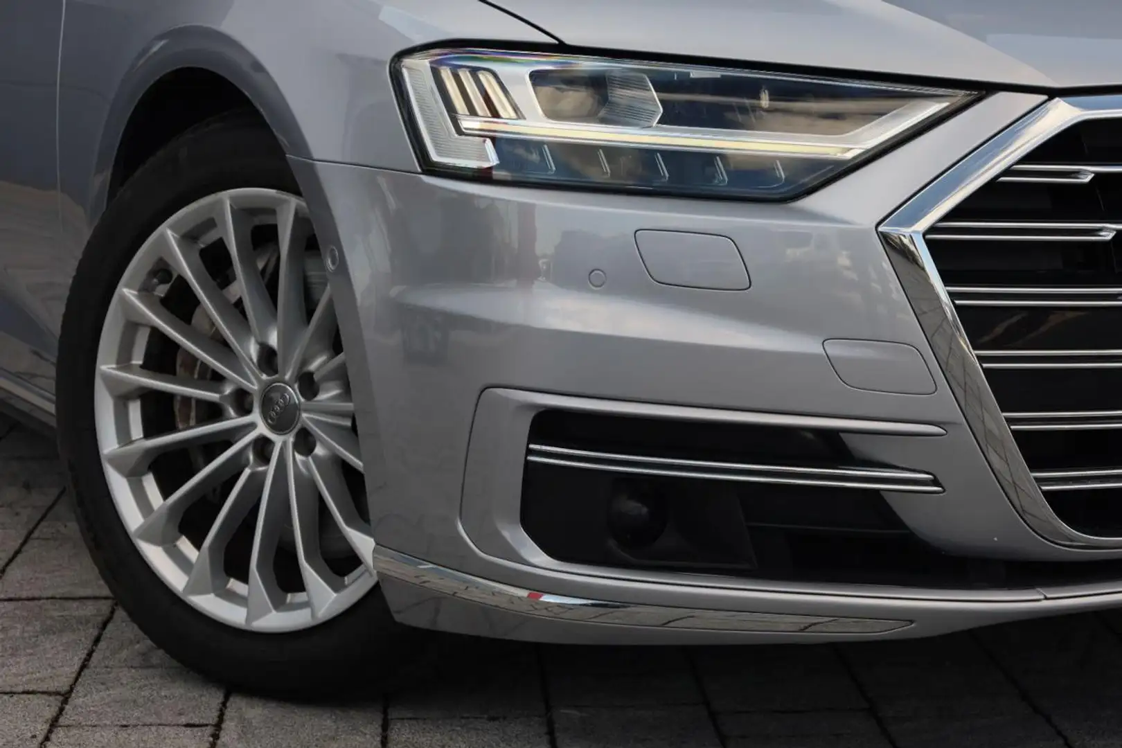 Audi A8 55 TFSI 3.0 Prezzo Netto quattro tiptronic Srebrny - 2
