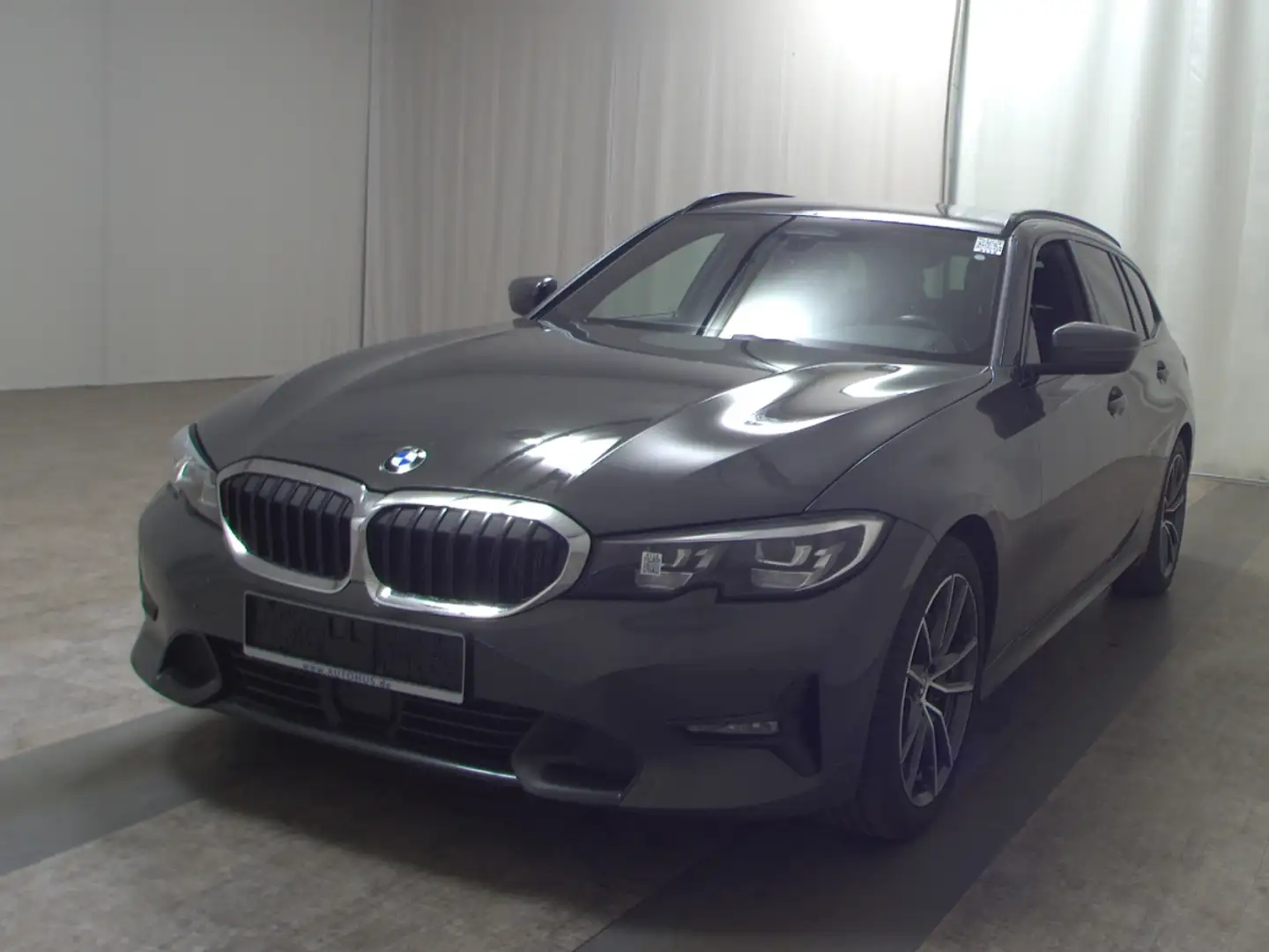 BMW 330 iA Touring Sport-Line LED Navi LC prof. HiFi Grau - 2