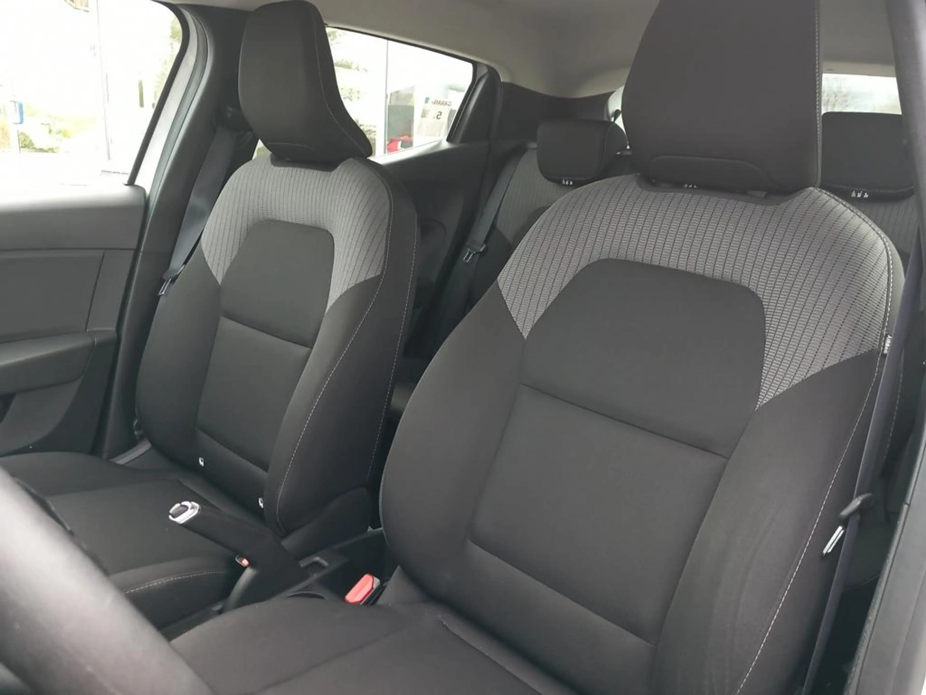 Mitsubishi Colt 1.0 l 5-Türer PDC 5 Türen, Allwetter, Klima, Andro — photo 9