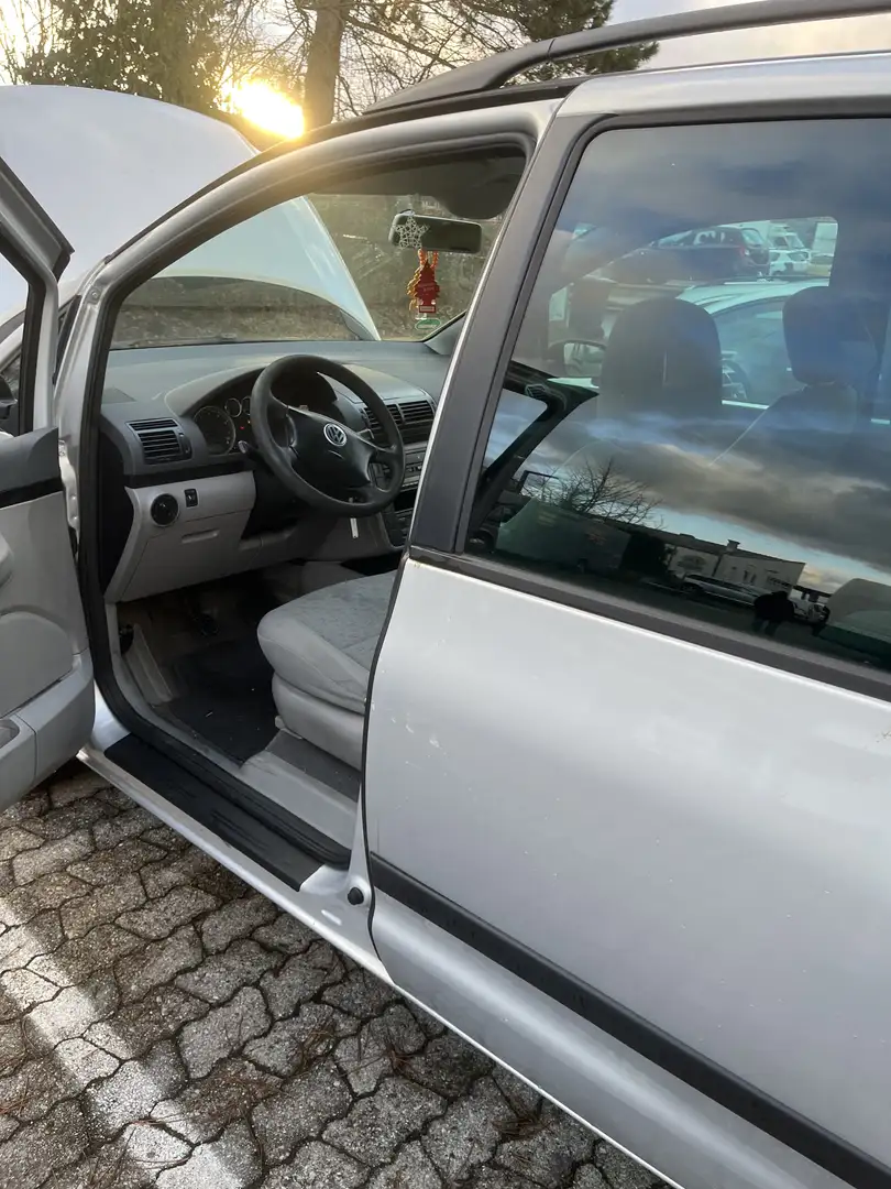 Volkswagen Sharan 2.0 - 2