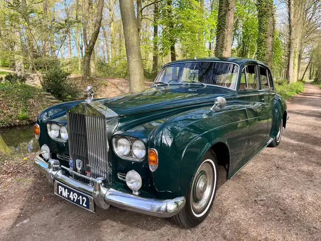 Rolls-Royce Cloud SILVER III
