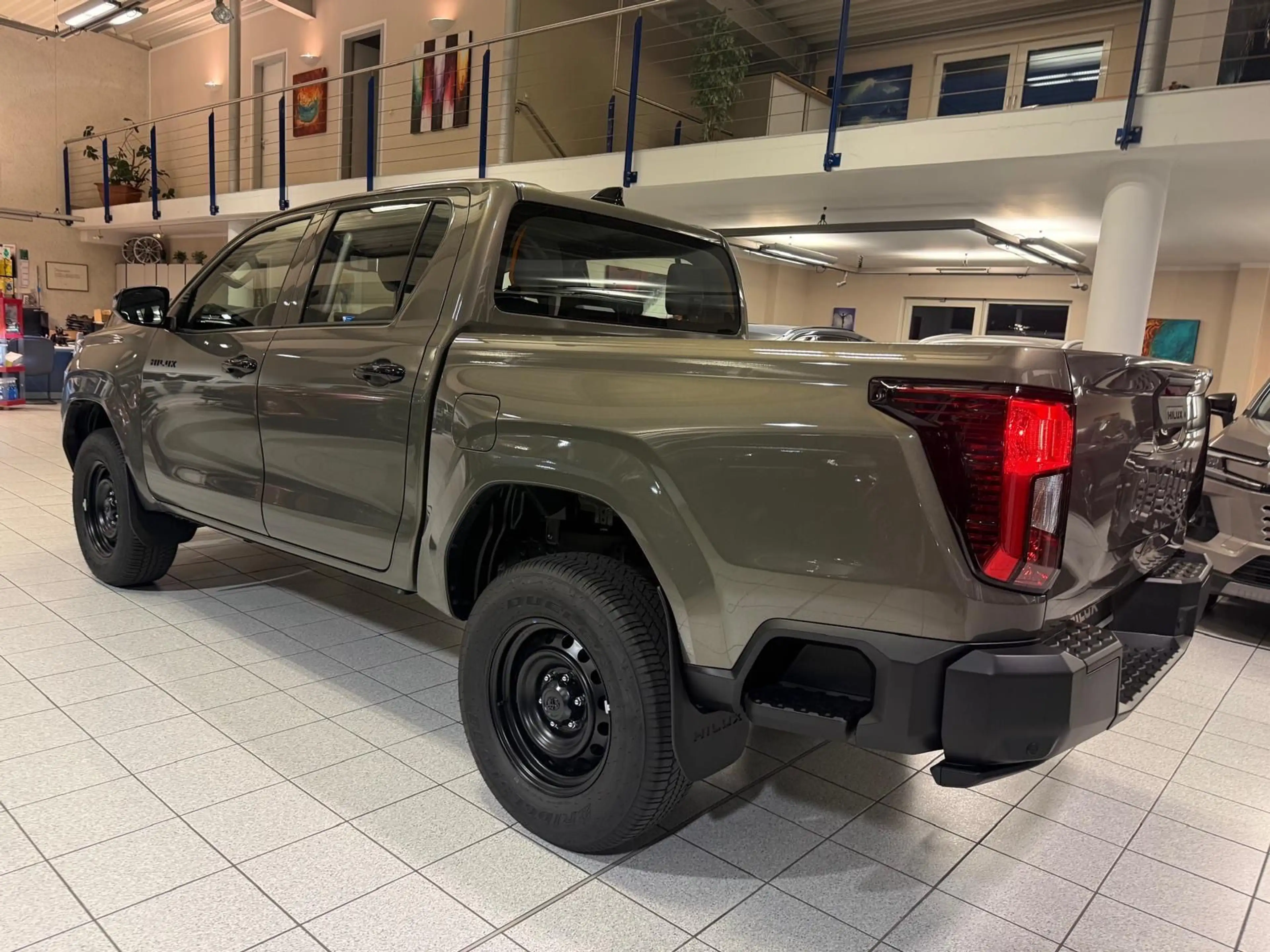 Toyota Hilux HILUX DOUBLE CAB-MILD HYB.-DUTY-4x4-NEUES MODELL — photo 5