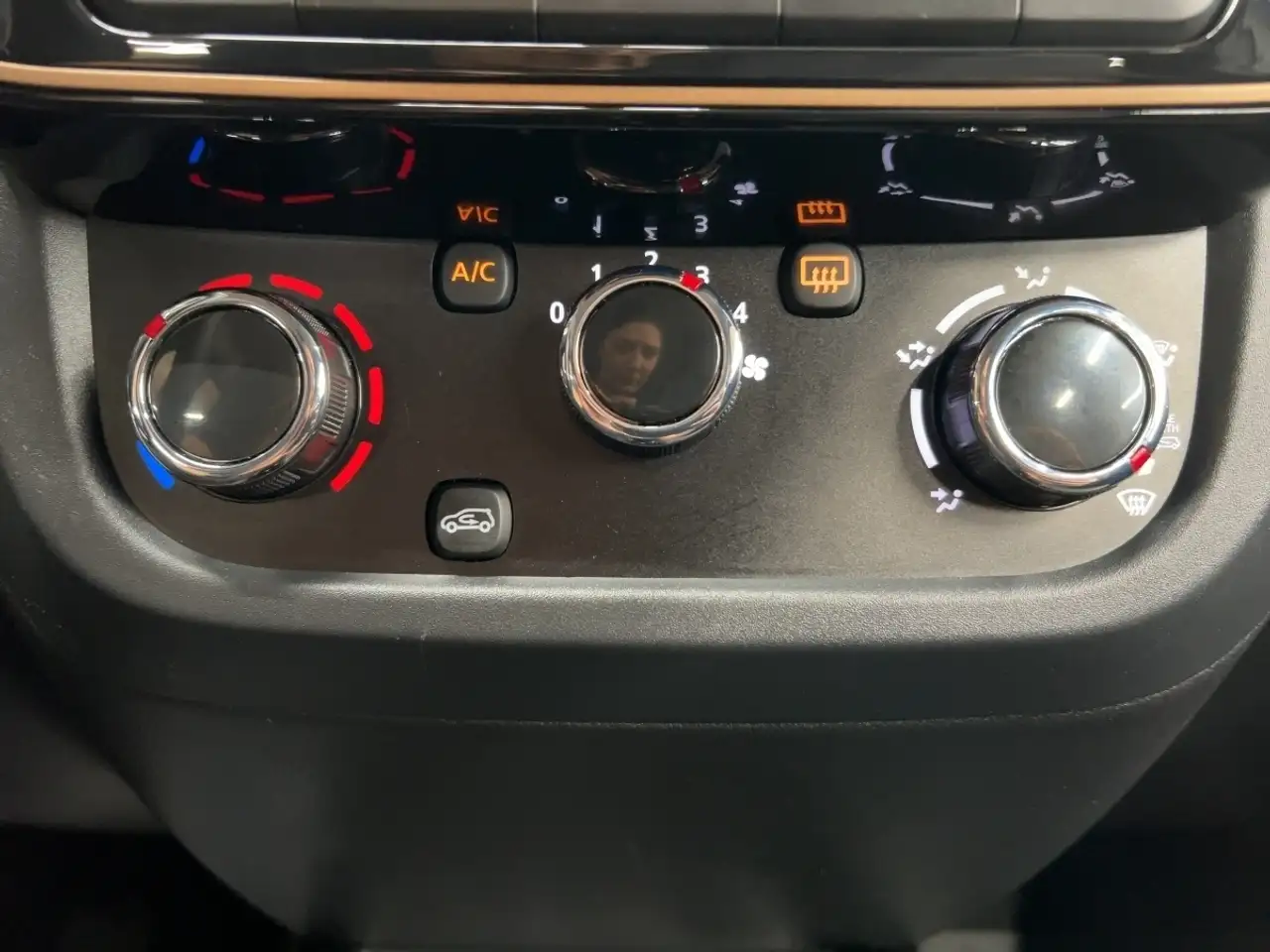 Dacia Spring ELECTRIC ESSENTIAL 27kWh CCS RÜCKFAHRKAMERA, миниатюра 16