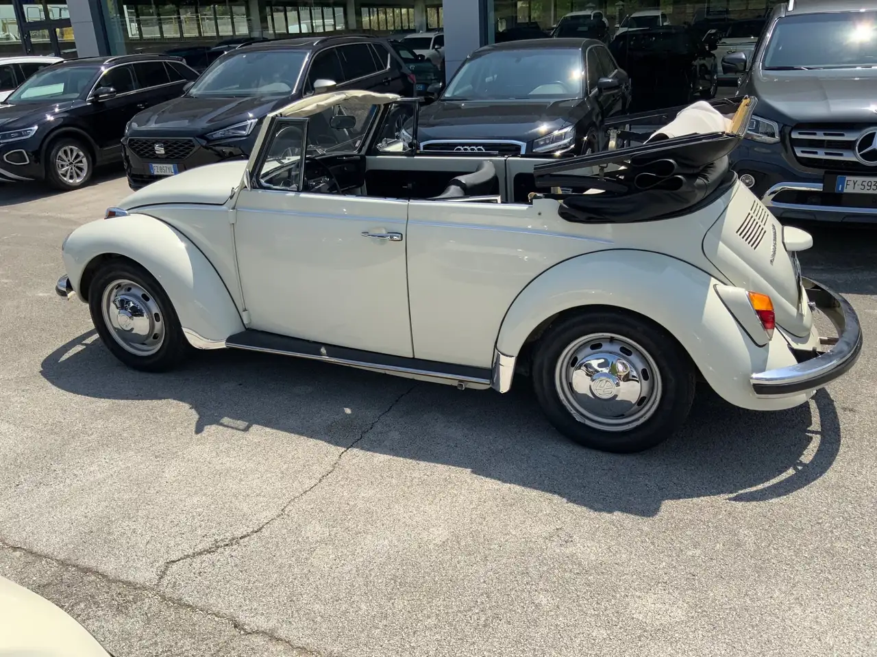 Volkswagen MAGGIOLINO CABRIO 1300C.C., foto 12