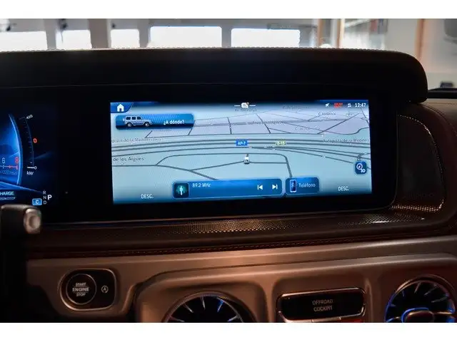 Mercedes-Benz G-Class view 13