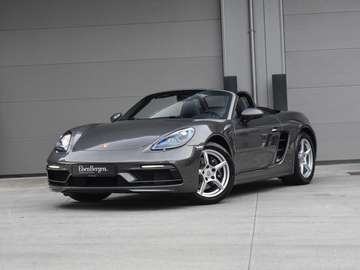2.0 Turbo Boxster / Achatgrau / Sport Design