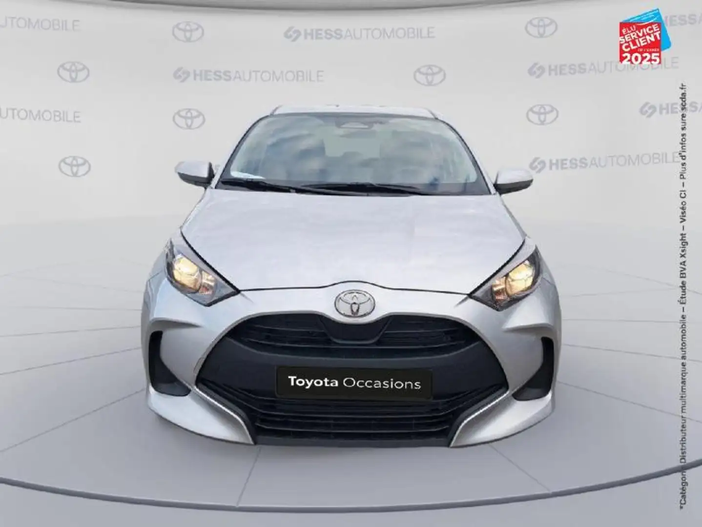 Toyota Yaris 116h Dynamic 5p MY25 Gris - 2