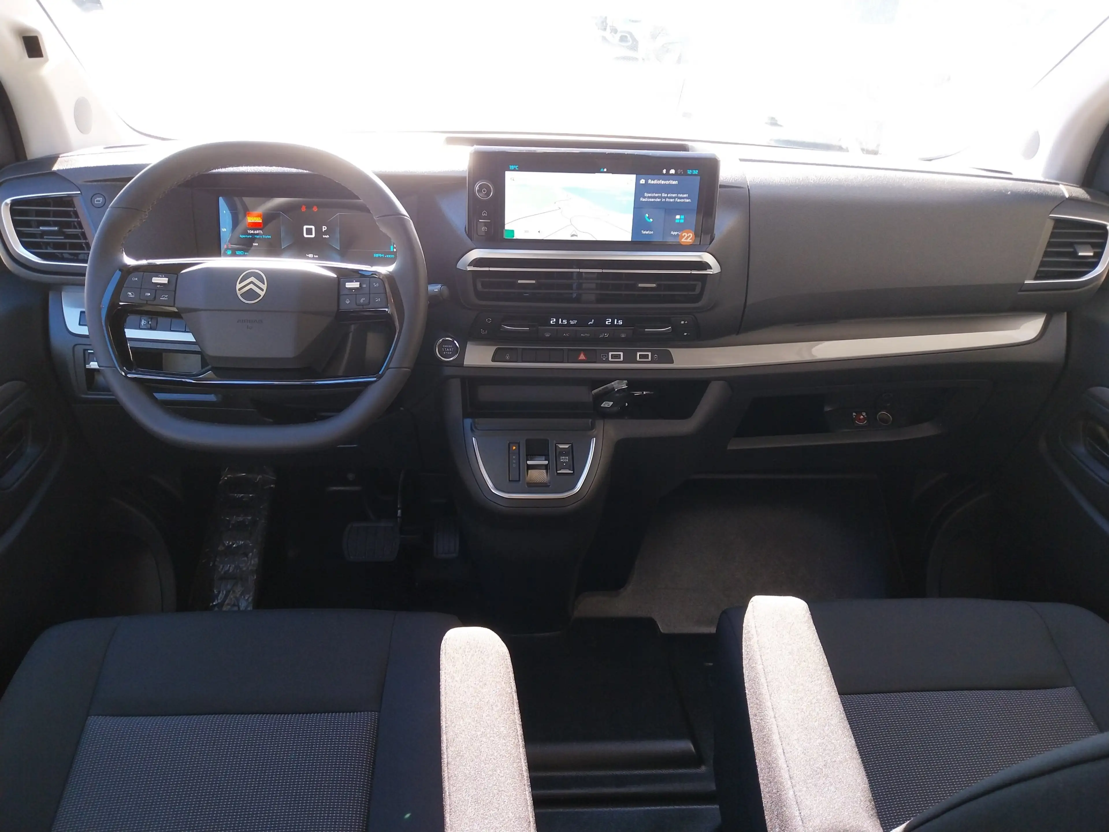 Citroen Spacetourer PLUS XL HDI 180 *AHK, ZUSATZKLIMA, SHZ, NAVI* — photo 12