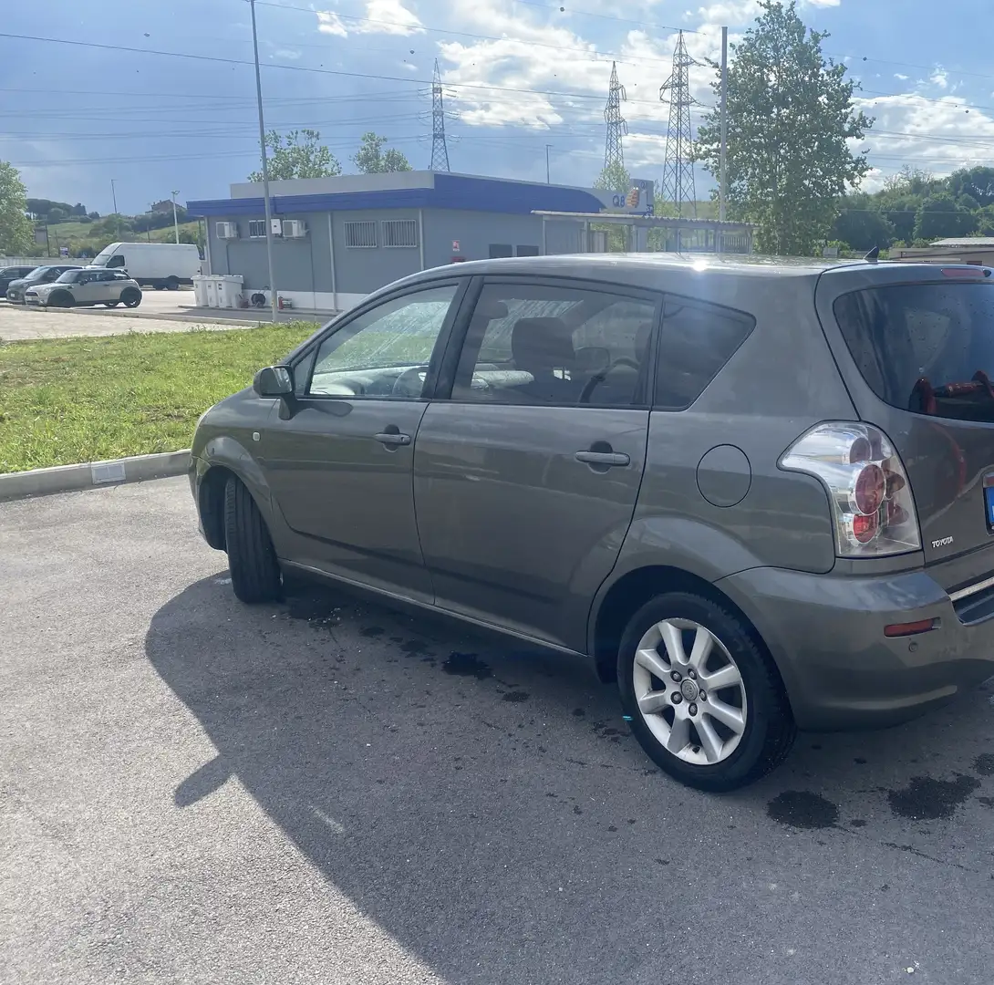 Toyota Corolla Verso Luna - 2