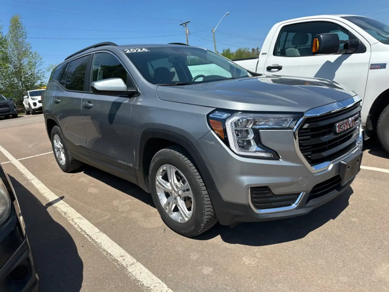 GMC Terrain photo GMC Terrain