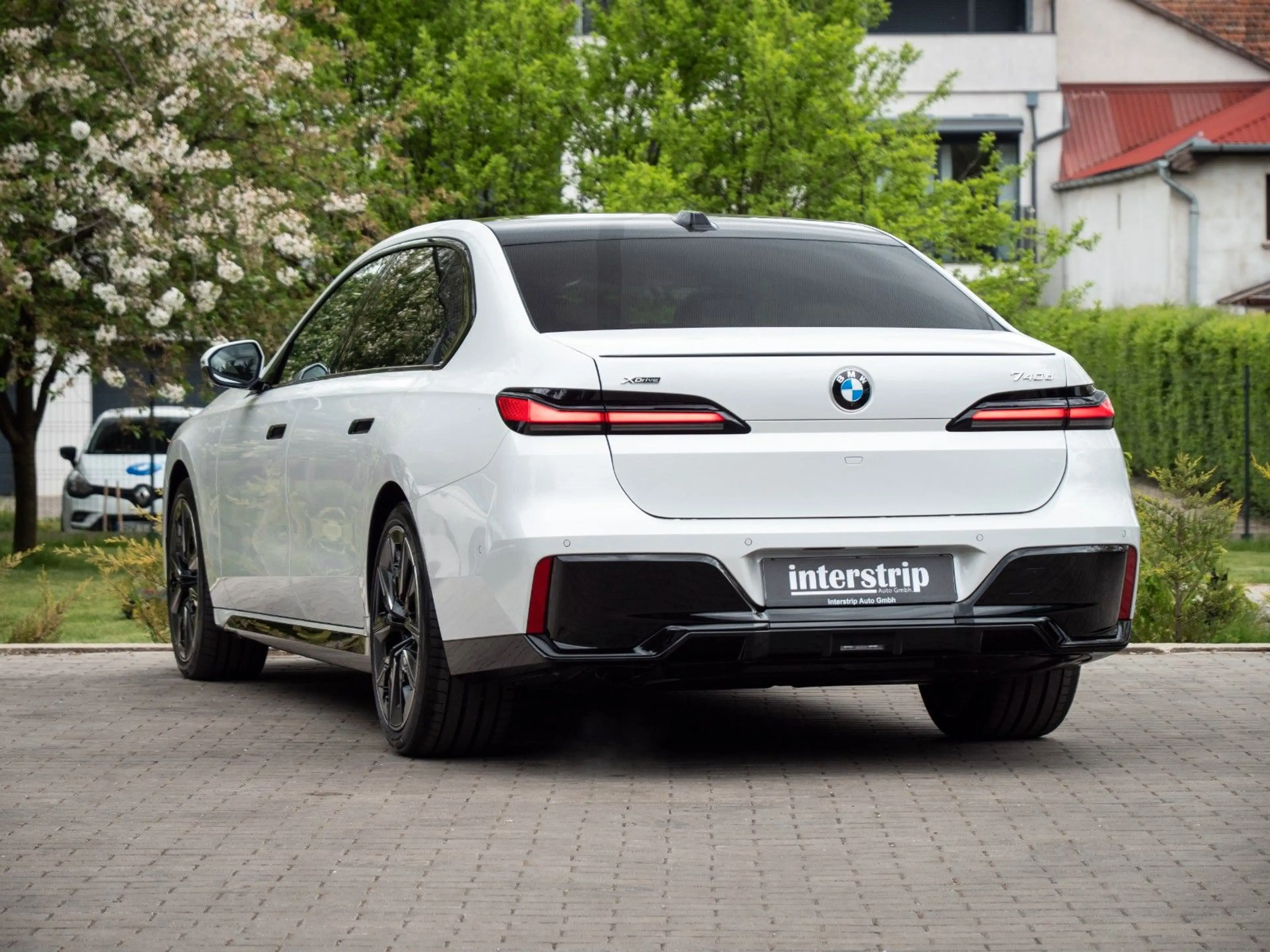 BMW 740 d M SPORT.TOPZUSTAND.MASSAGE.DR.ASS.PRO.5/100 — photo 4