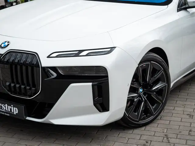 BMW M view 7