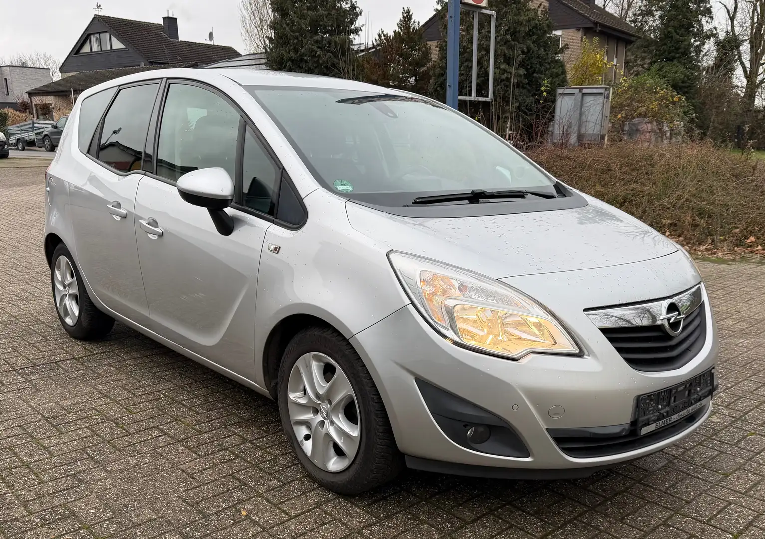 Opel Meriva Meriva 1.4 ecoflex Edition Silber - 1