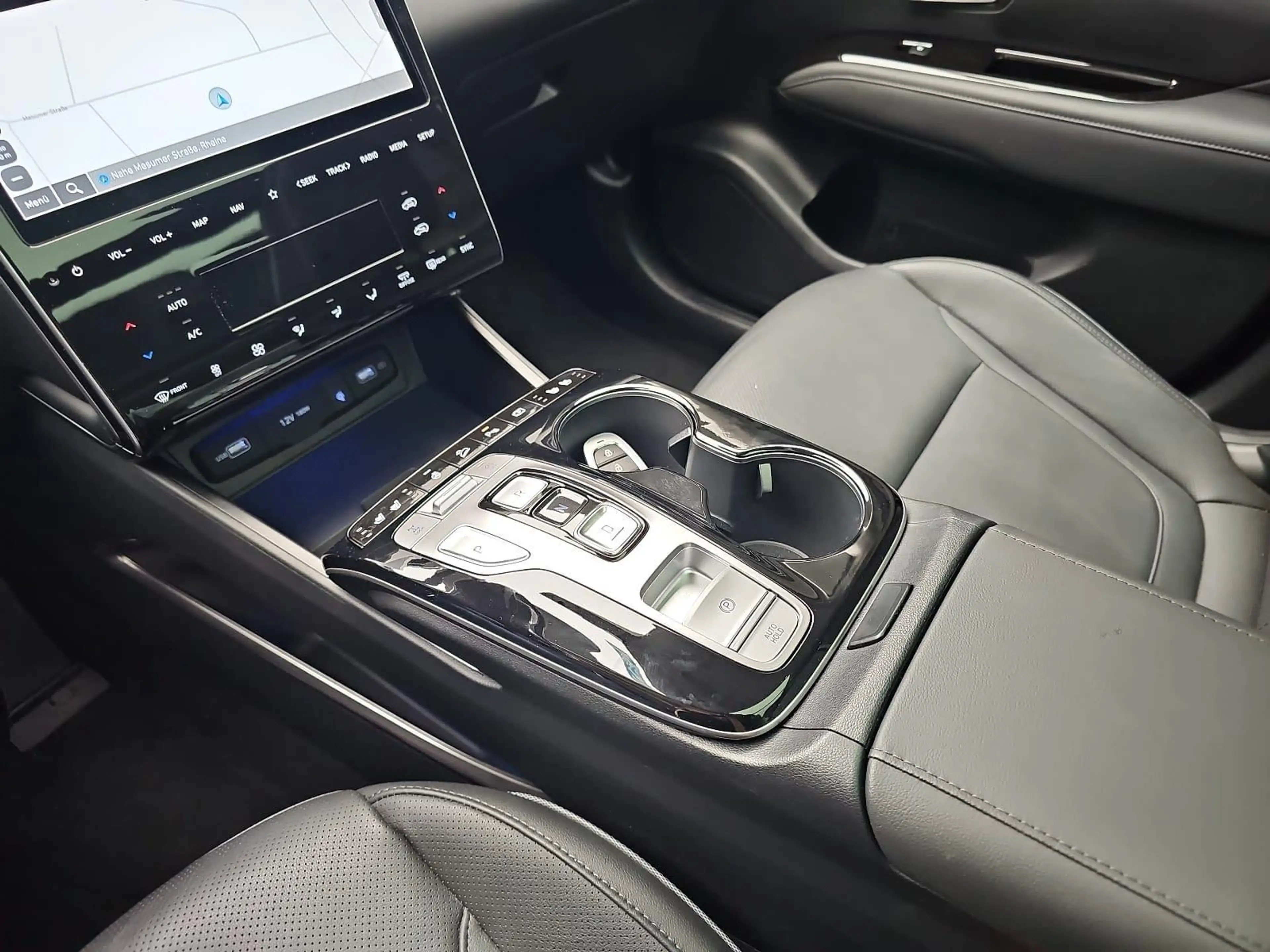 Hyundai TUCSON TUCSON 1.6 T-GDI DCT 4WD NAVI LED KAMERA — photo 13