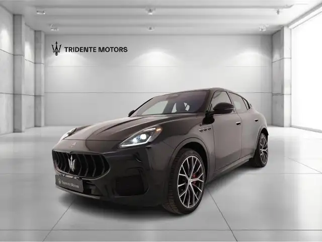 Maserati Grecale 2.0 mhev Modena 330cv auto