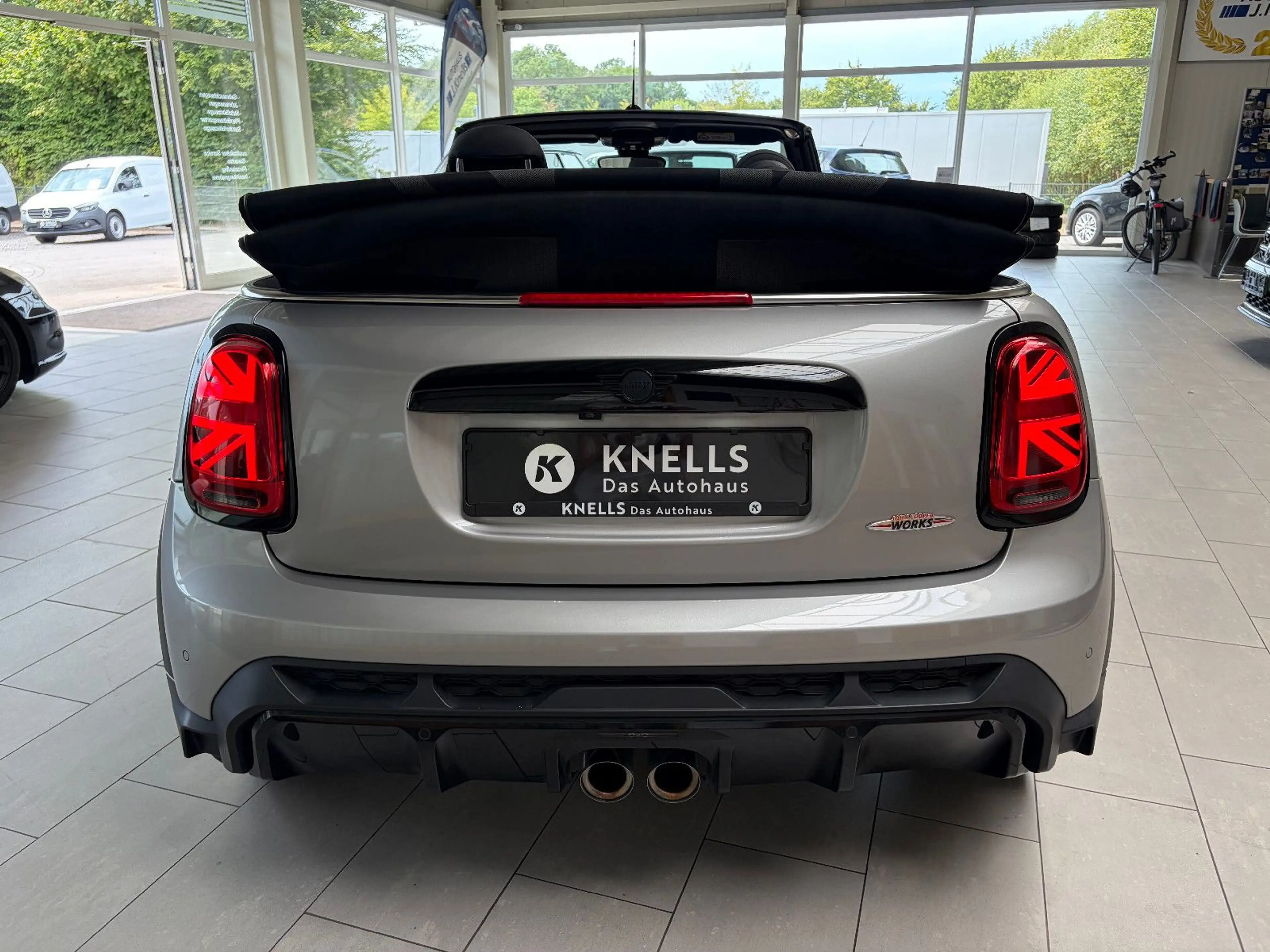 MINI John Cooper Works Cabrio H&K/HUD/VIRTUAL/KAMERA — photo 7