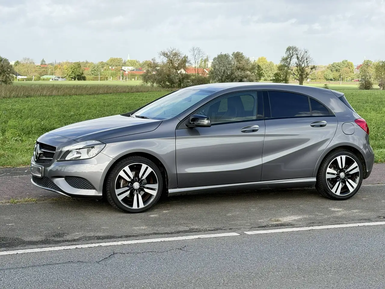 Mercedes-Benz A 180