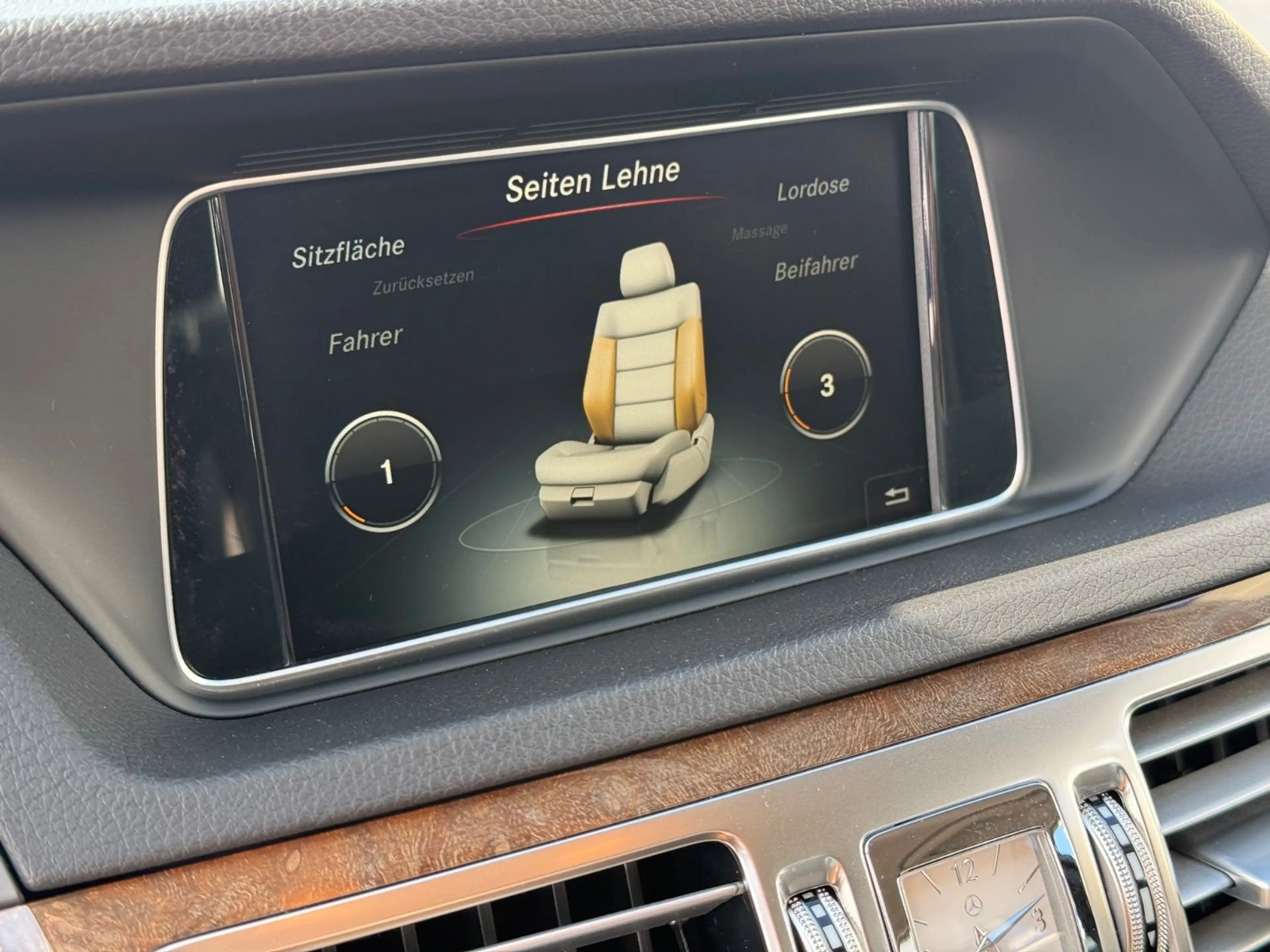 Mercedes-Benz E 350 Limousine BlueTec 4Matic Massage Memory — photo 13