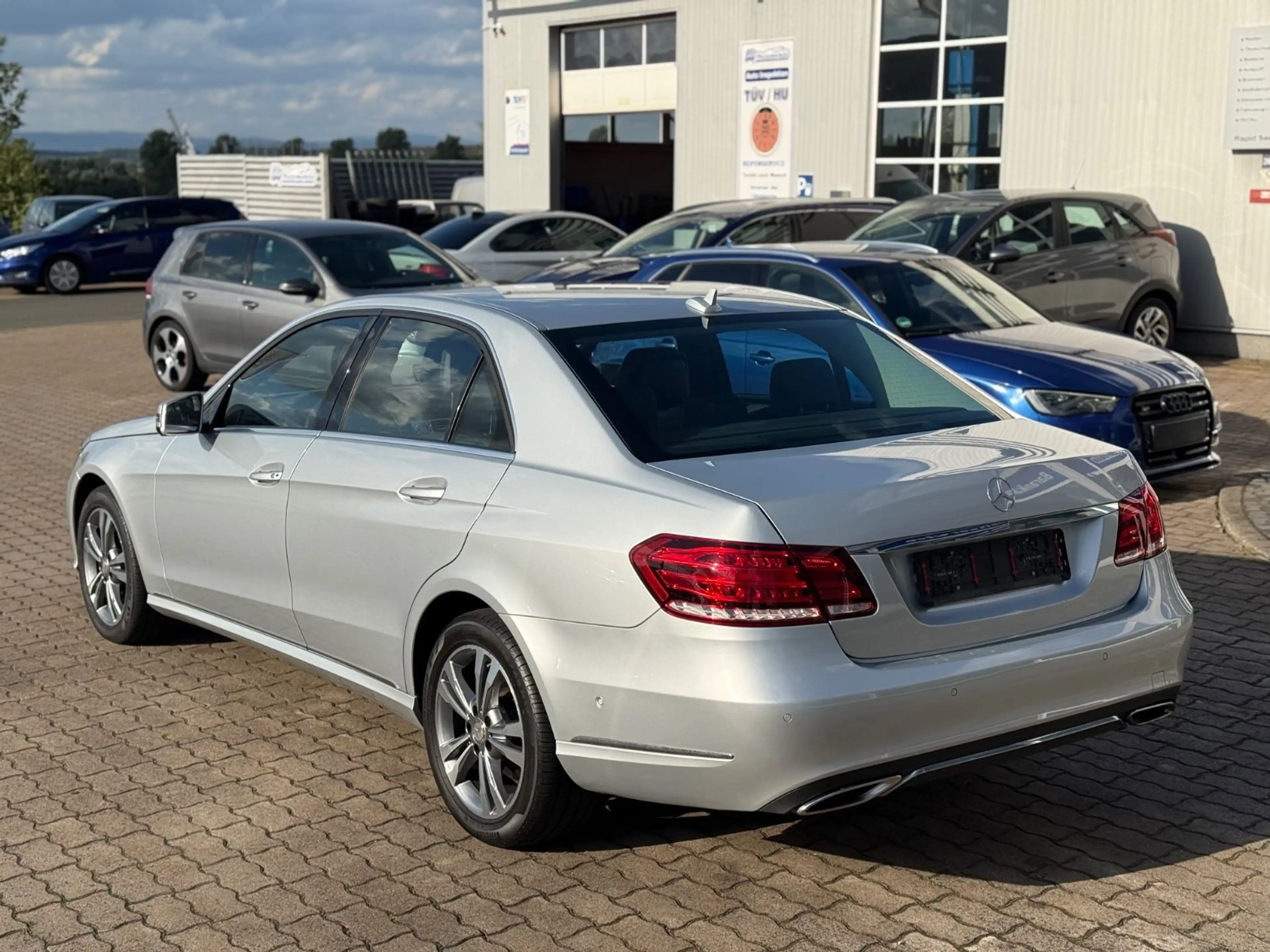 Mercedes-Benz E 350 Limousine BlueTec 4Matic Massage Memory — photo 6