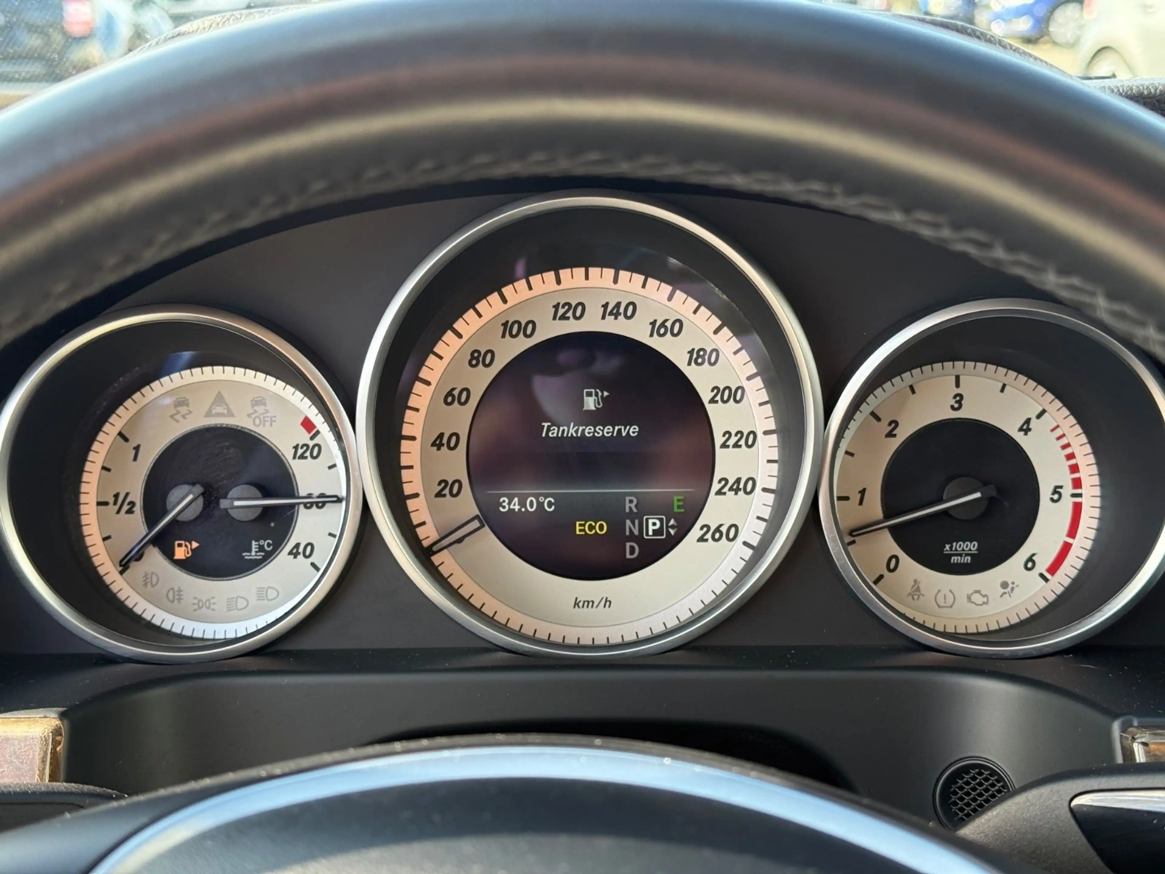 Mercedes-Benz E 350 Limousine BlueTec 4Matic Massage Memory — photo 11