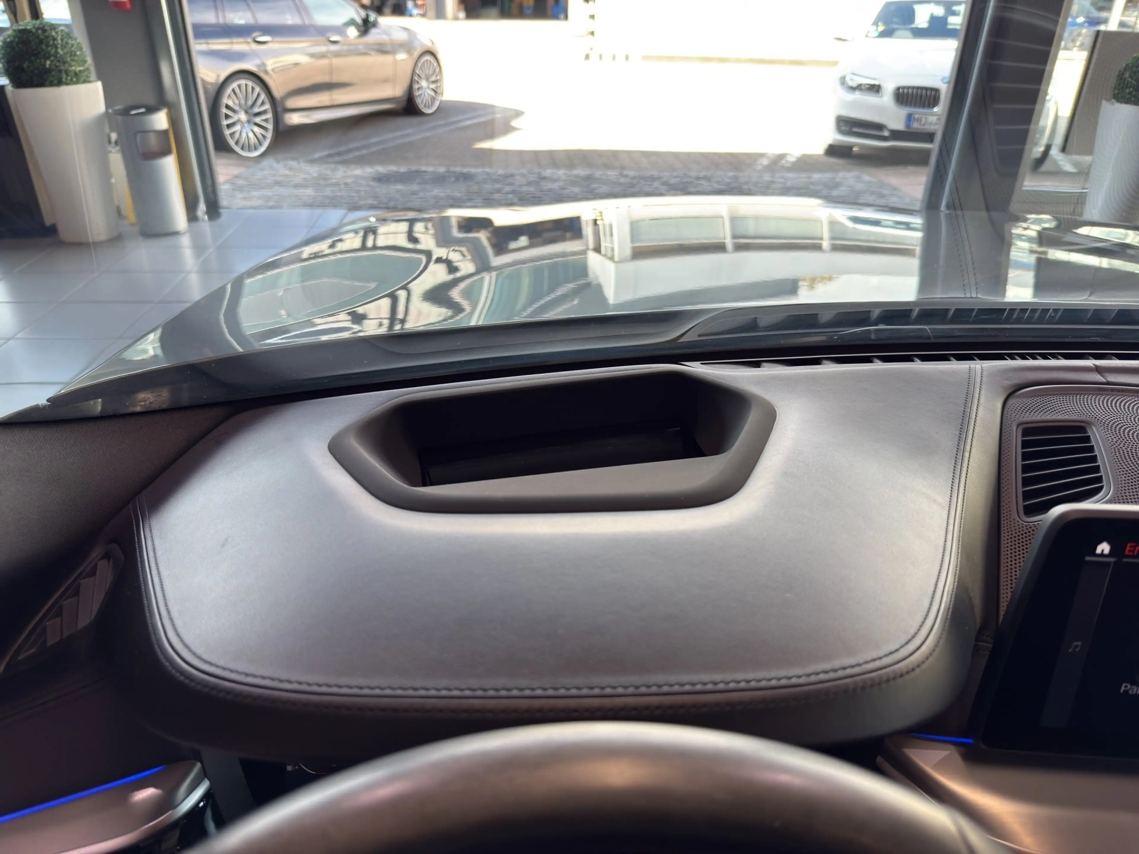 Alpina B5 Touring SWITCH-TRONIC Allrad B&W Surround — photo 14