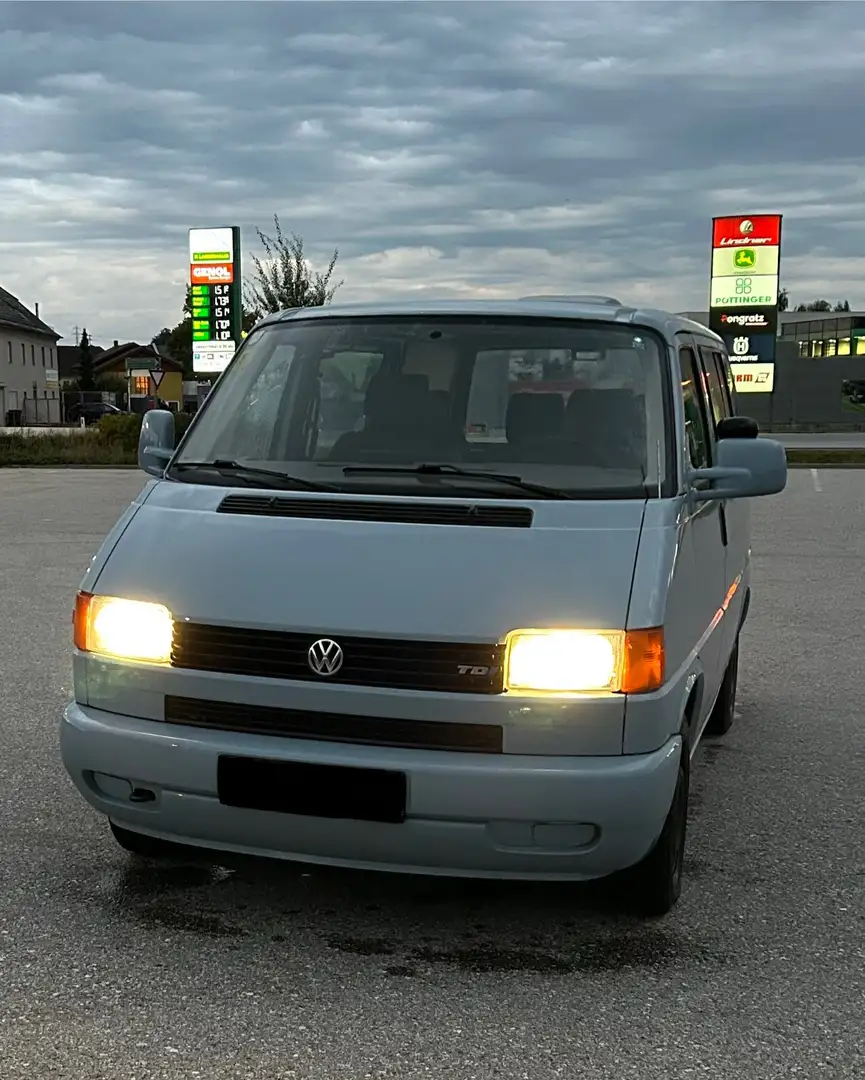 Volkswagen T4 Transporter - 1
